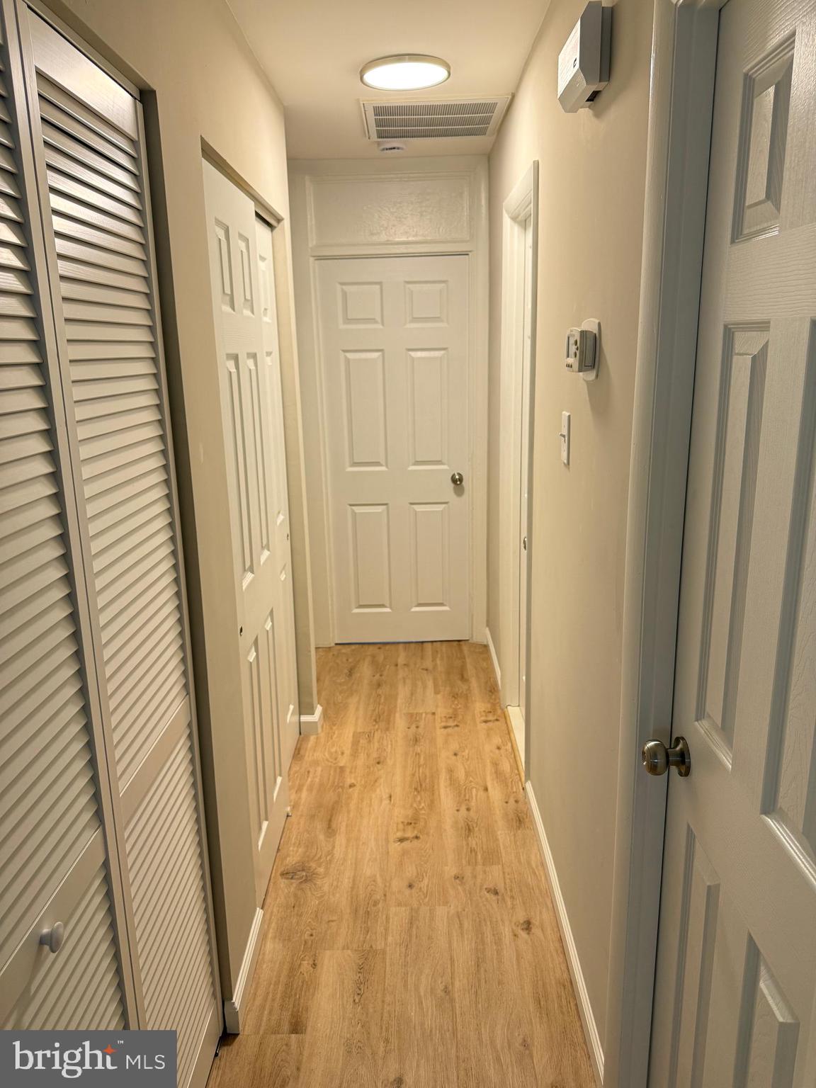 LAUREL - Residential