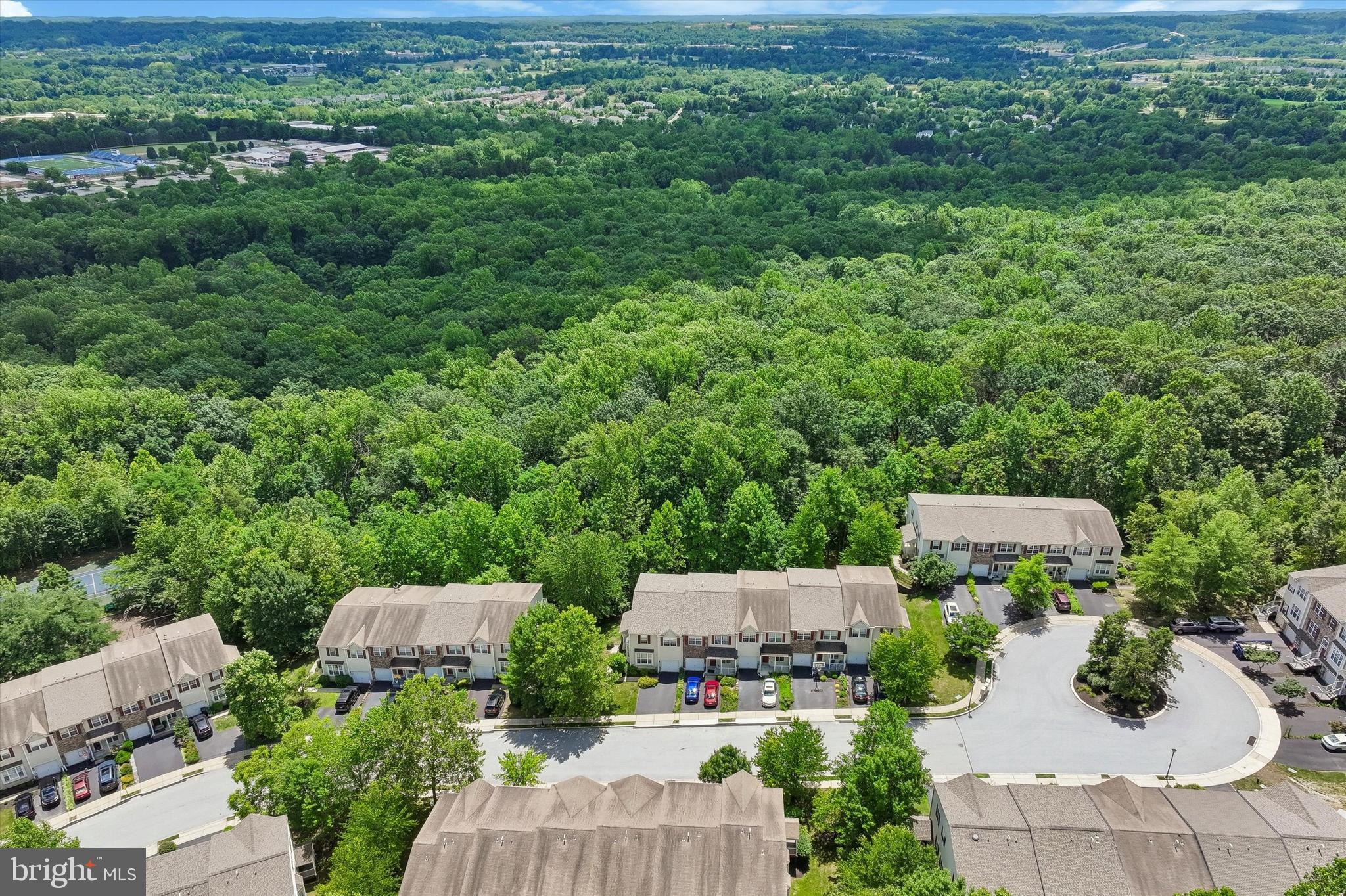 CHARLESTOWN OAKS - Residential