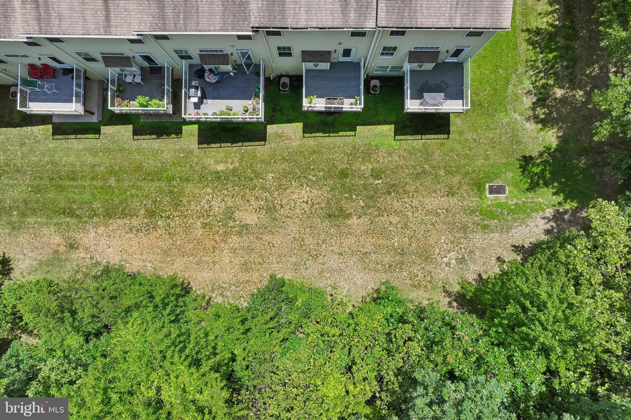 CHARLESTOWN OAKS - Residential