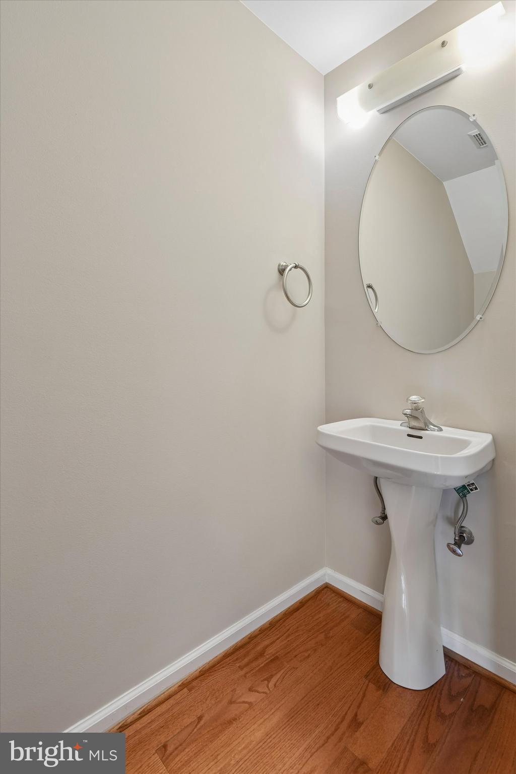 CHARLESTOWN OAKS - Residential