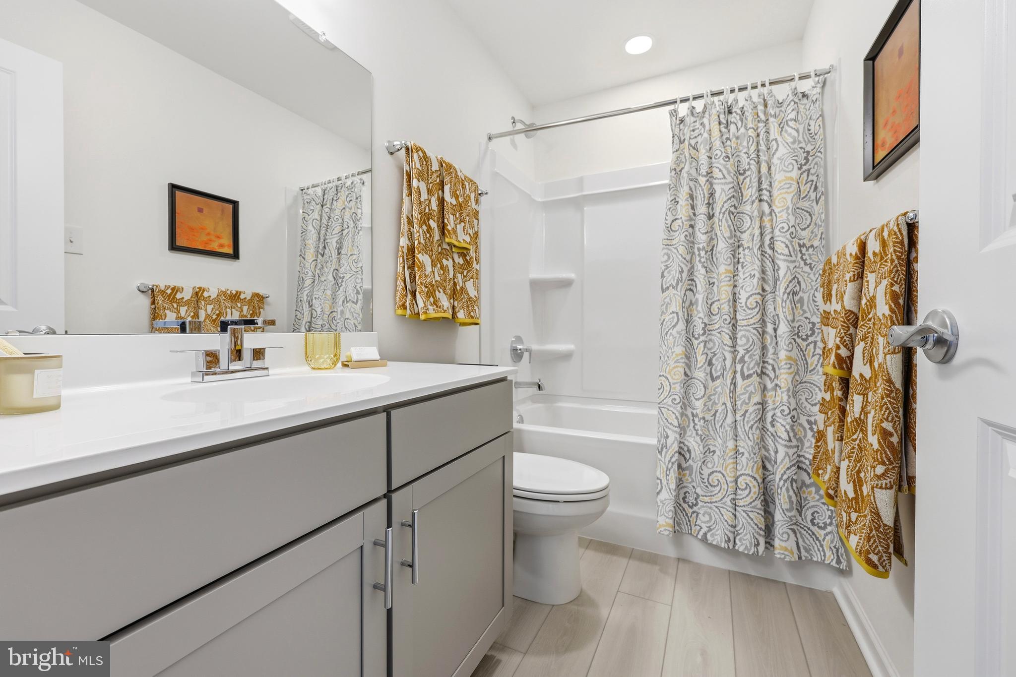 ARBOR PLACE - Residential