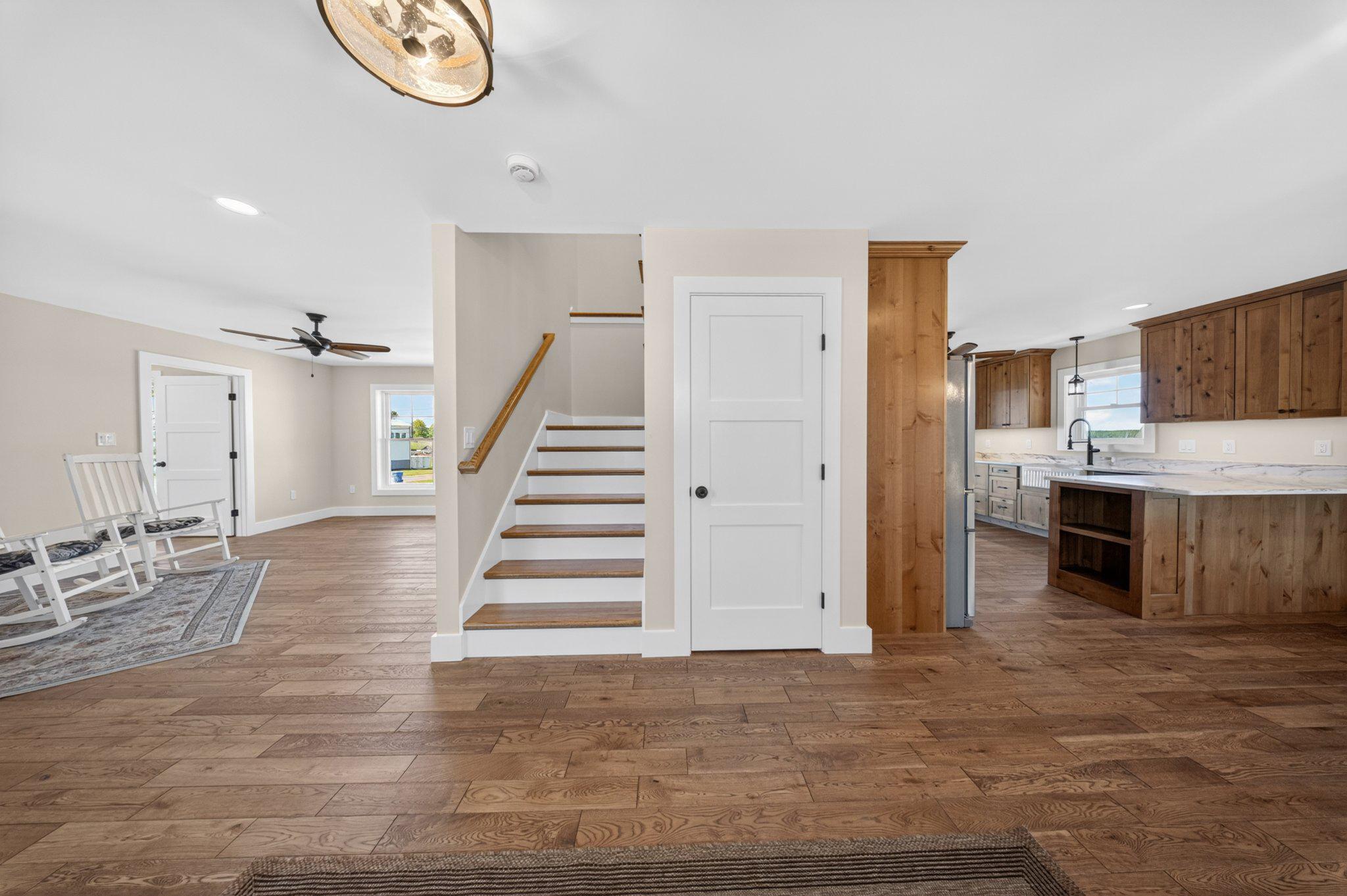 KITTS HUMMOCK - Residential