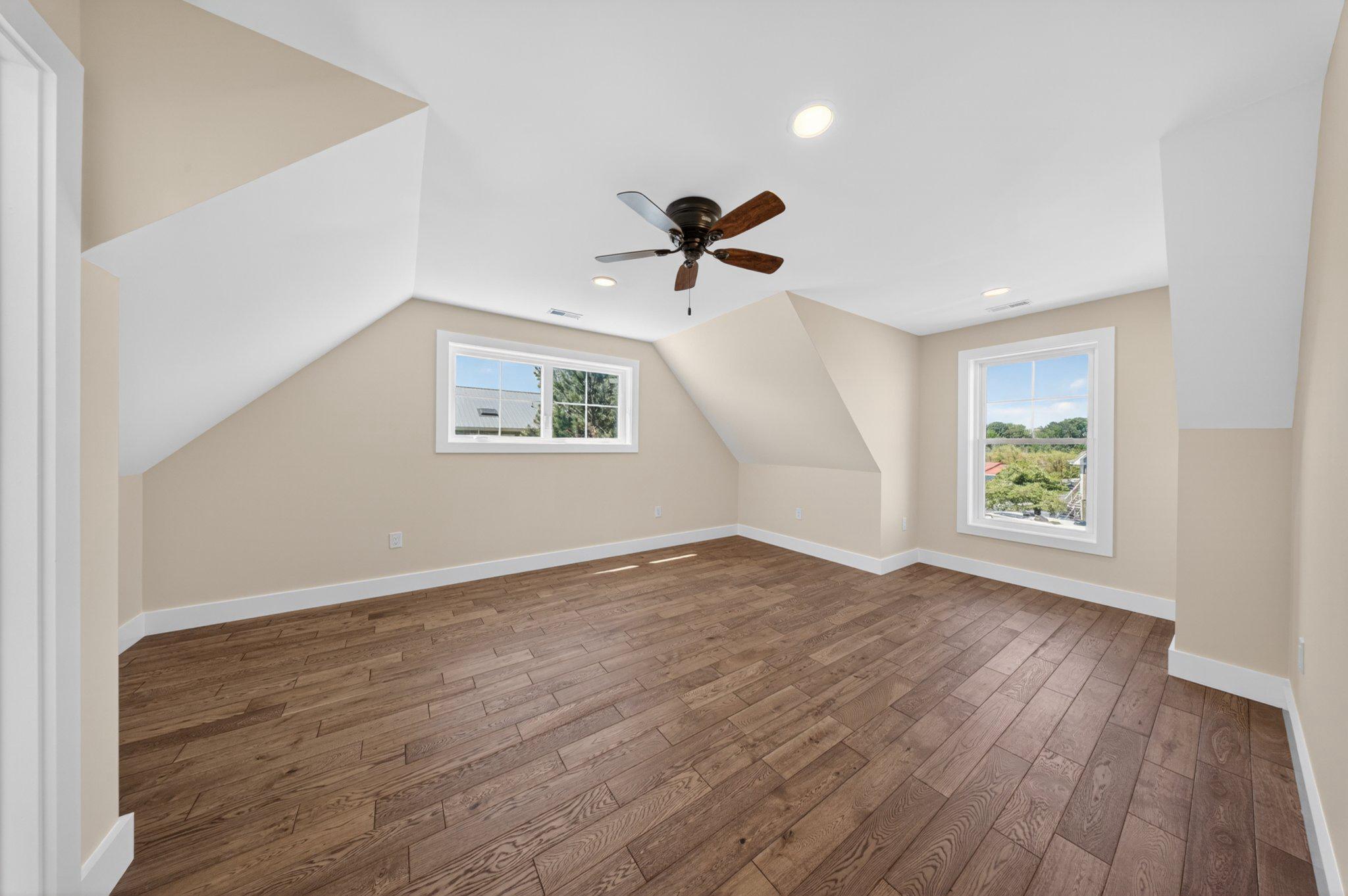 KITTS HUMMOCK - Residential