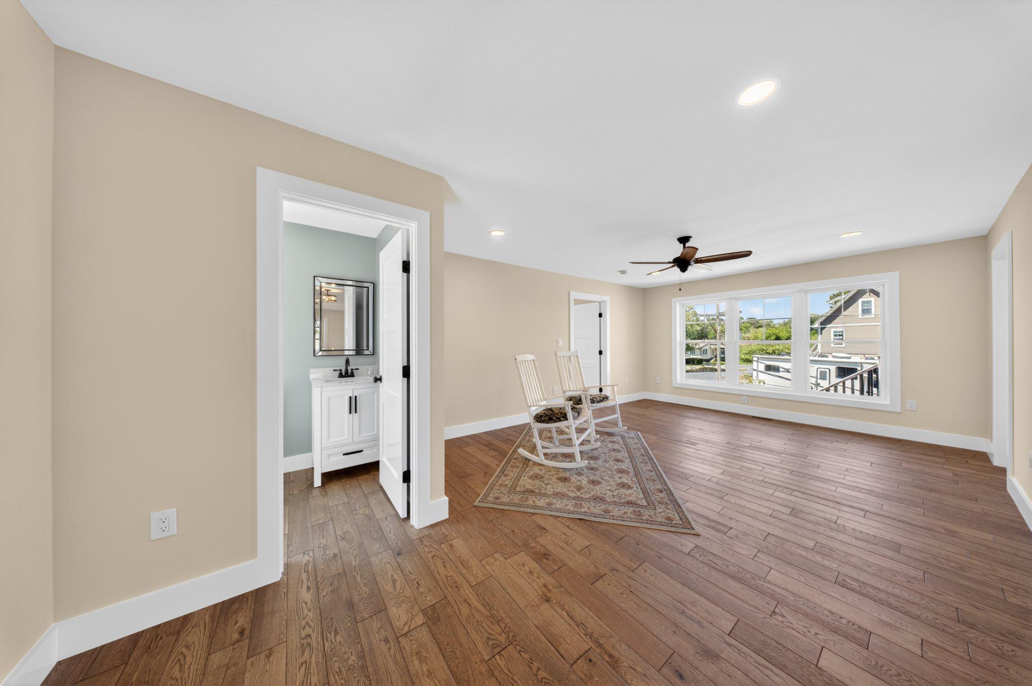 KITTS HUMMOCK - Residential