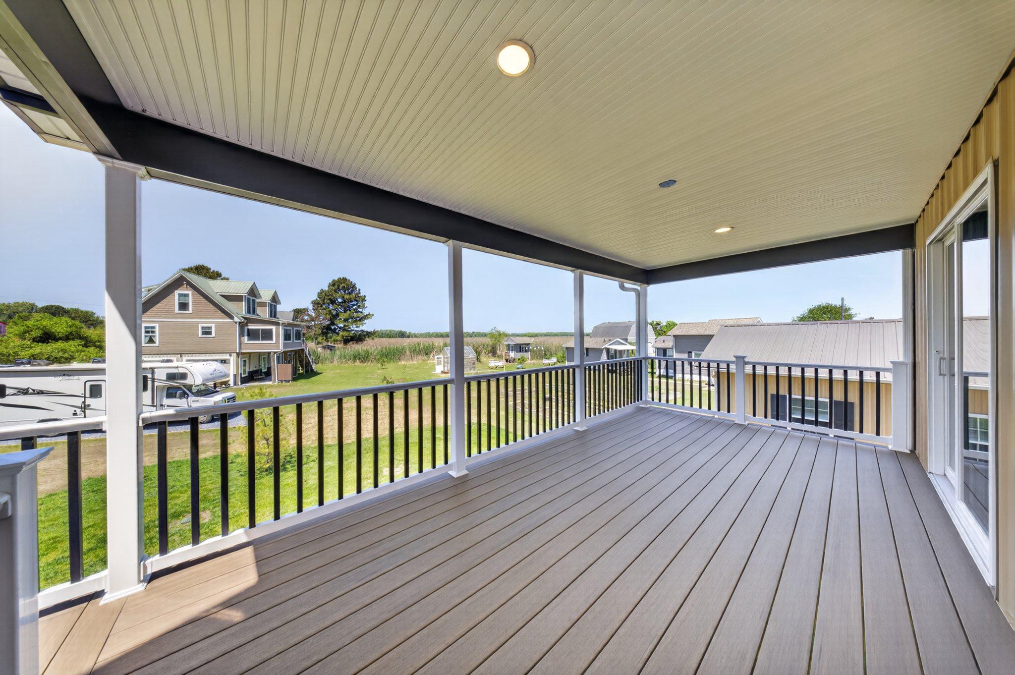 KITTS HUMMOCK - Residential