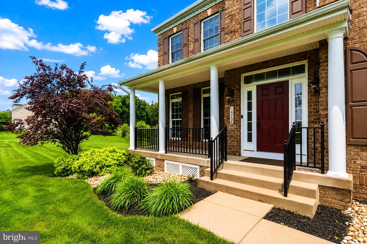 WARFIELD ESTATES - Residential