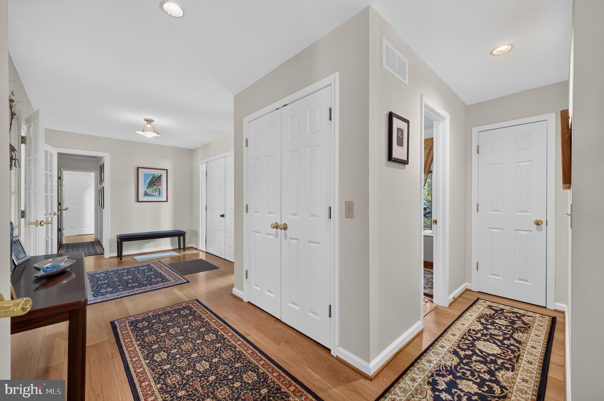 KINNAIRDS POINT - Residential