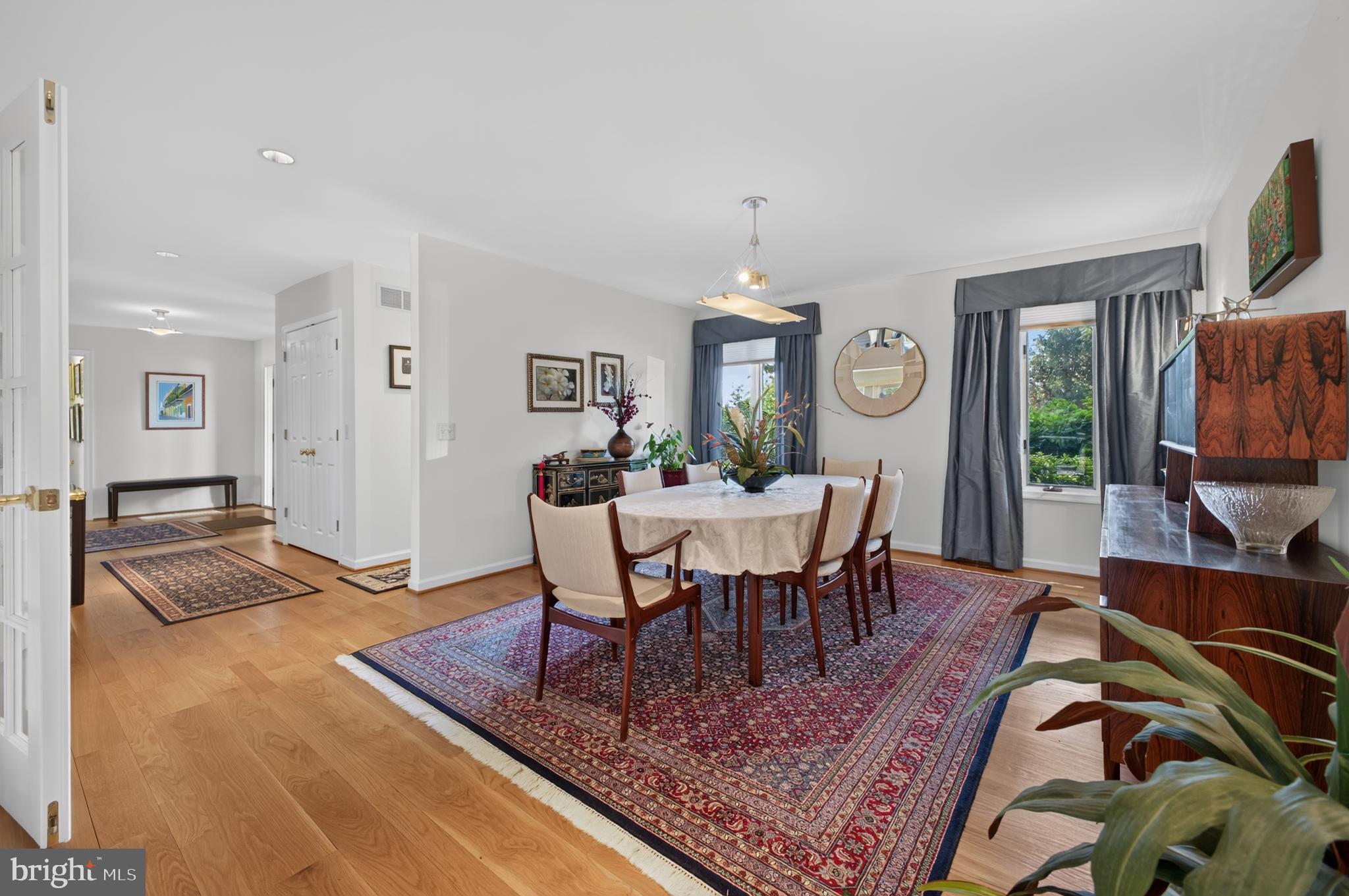 KINNAIRDS POINT - Residential