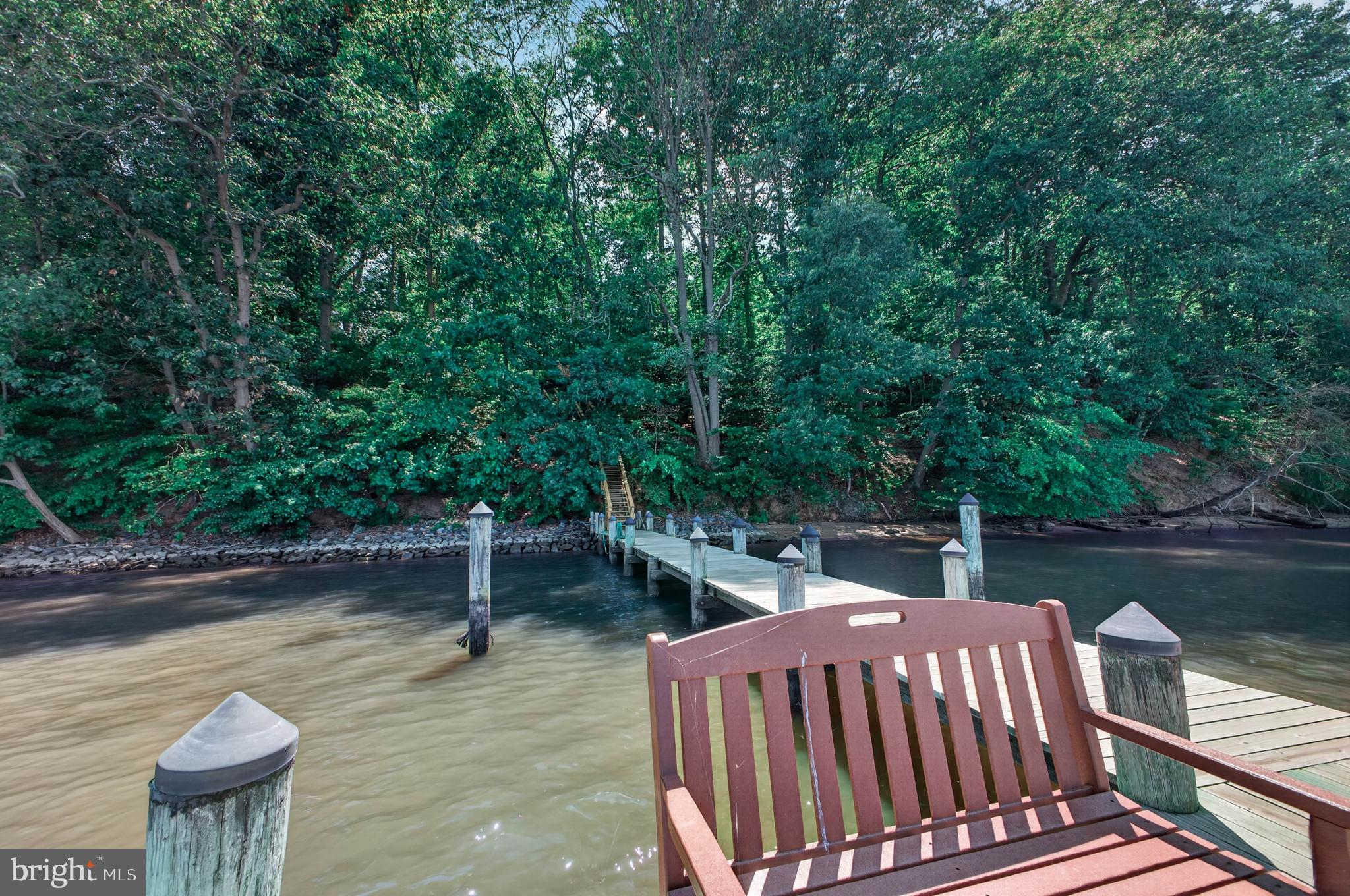 KINNAIRDS POINT - Residential
