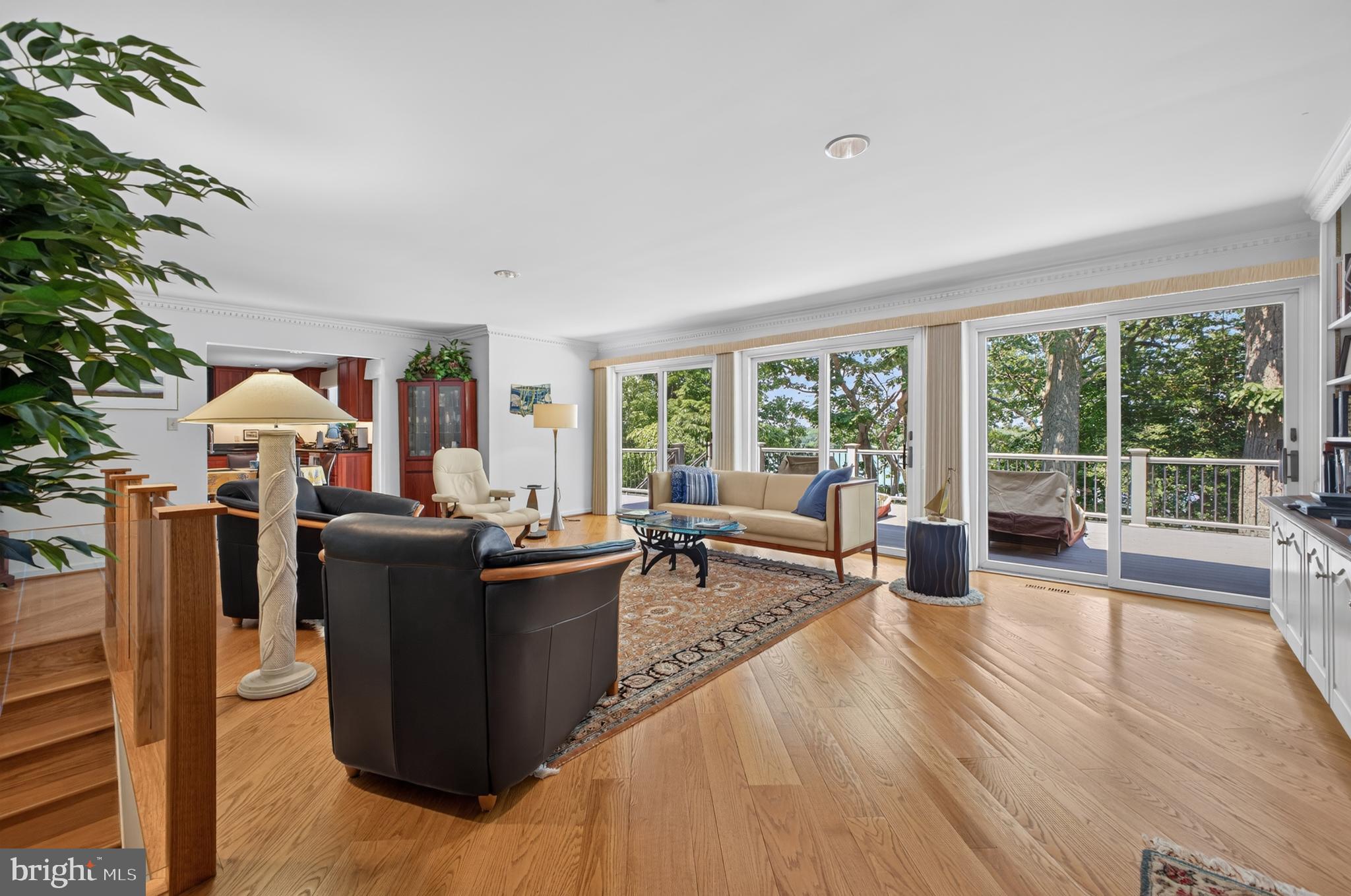 KINNAIRDS POINT - Residential