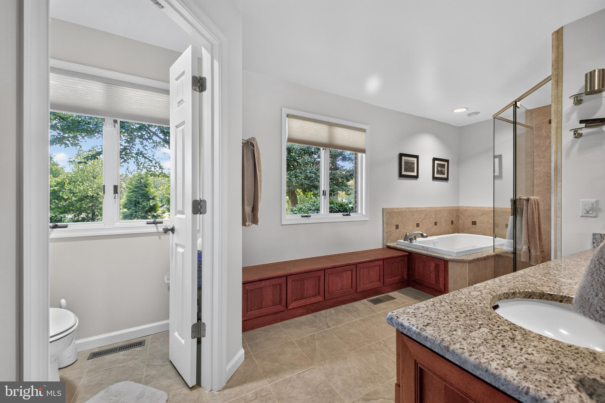 KINNAIRDS POINT - Residential