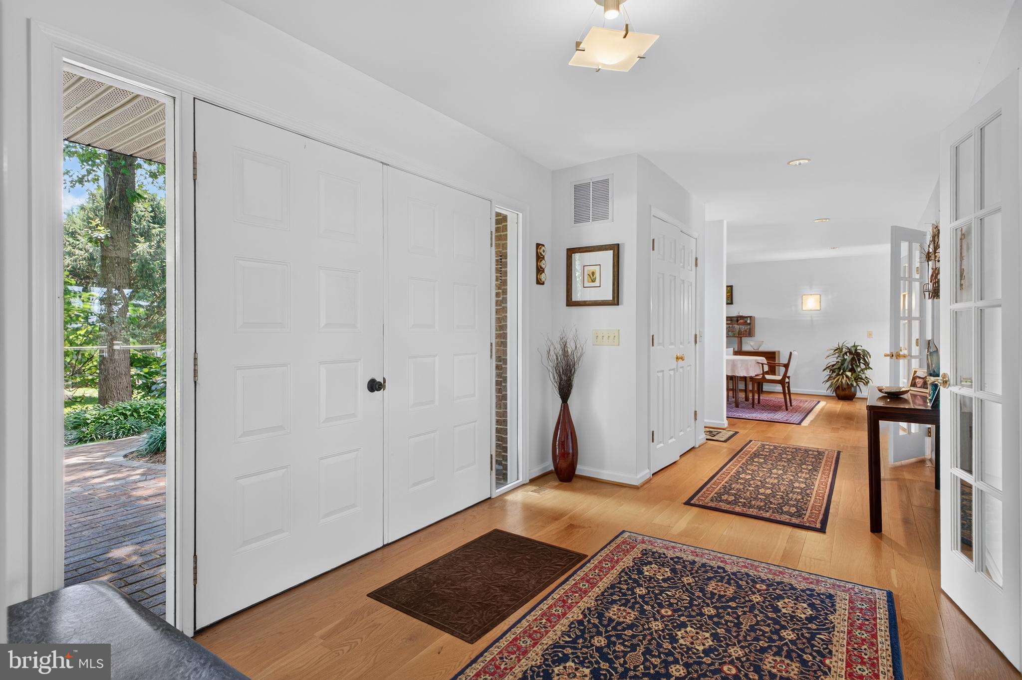 KINNAIRDS POINT - Residential