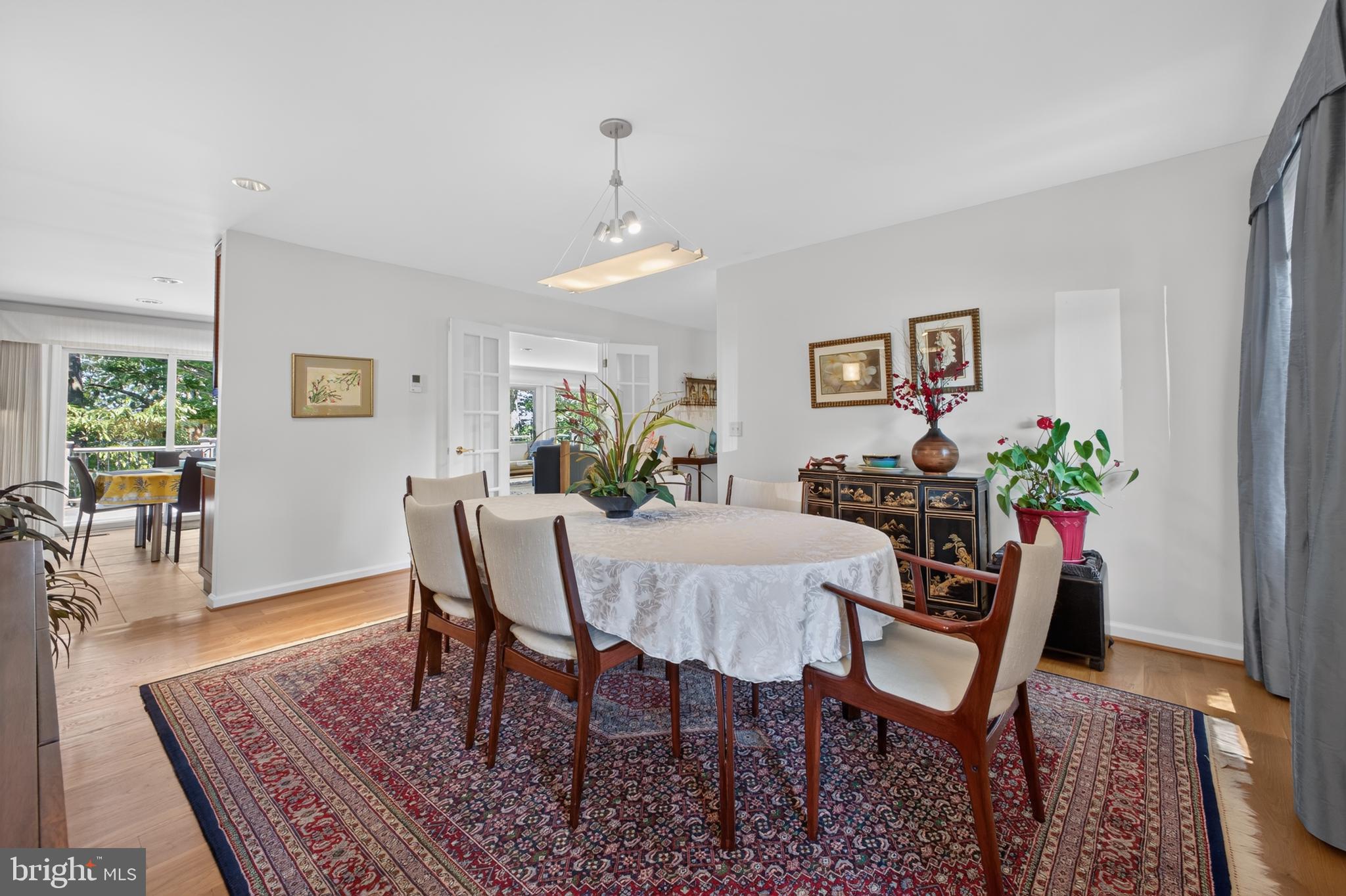 KINNAIRDS POINT - Residential