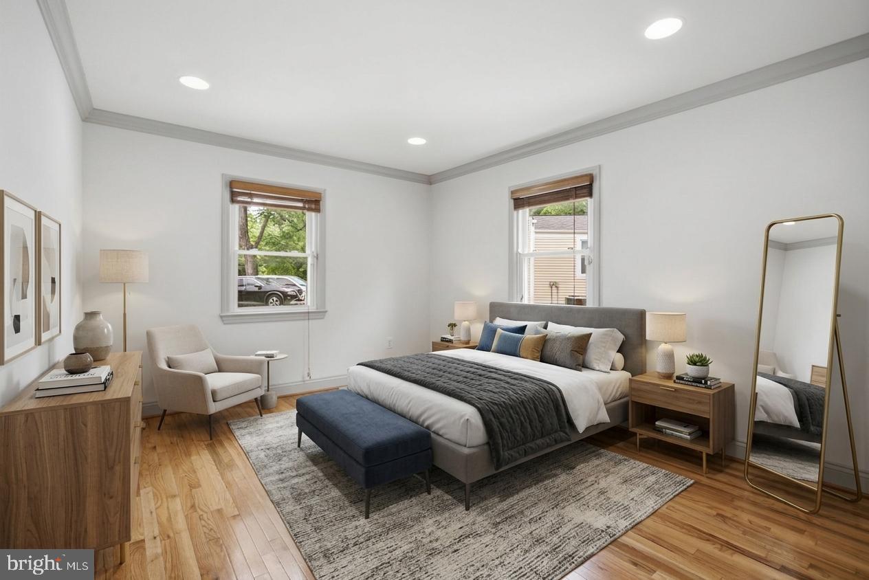 QUEENS CHAPEL - Residential
