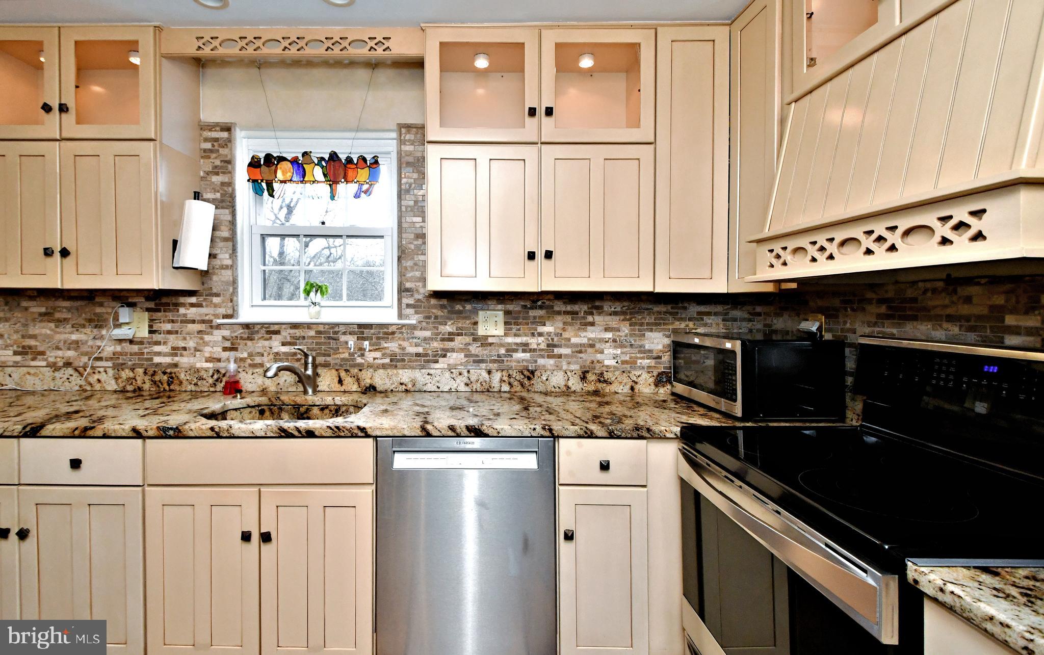STOTESBURY TWHSE - Residential