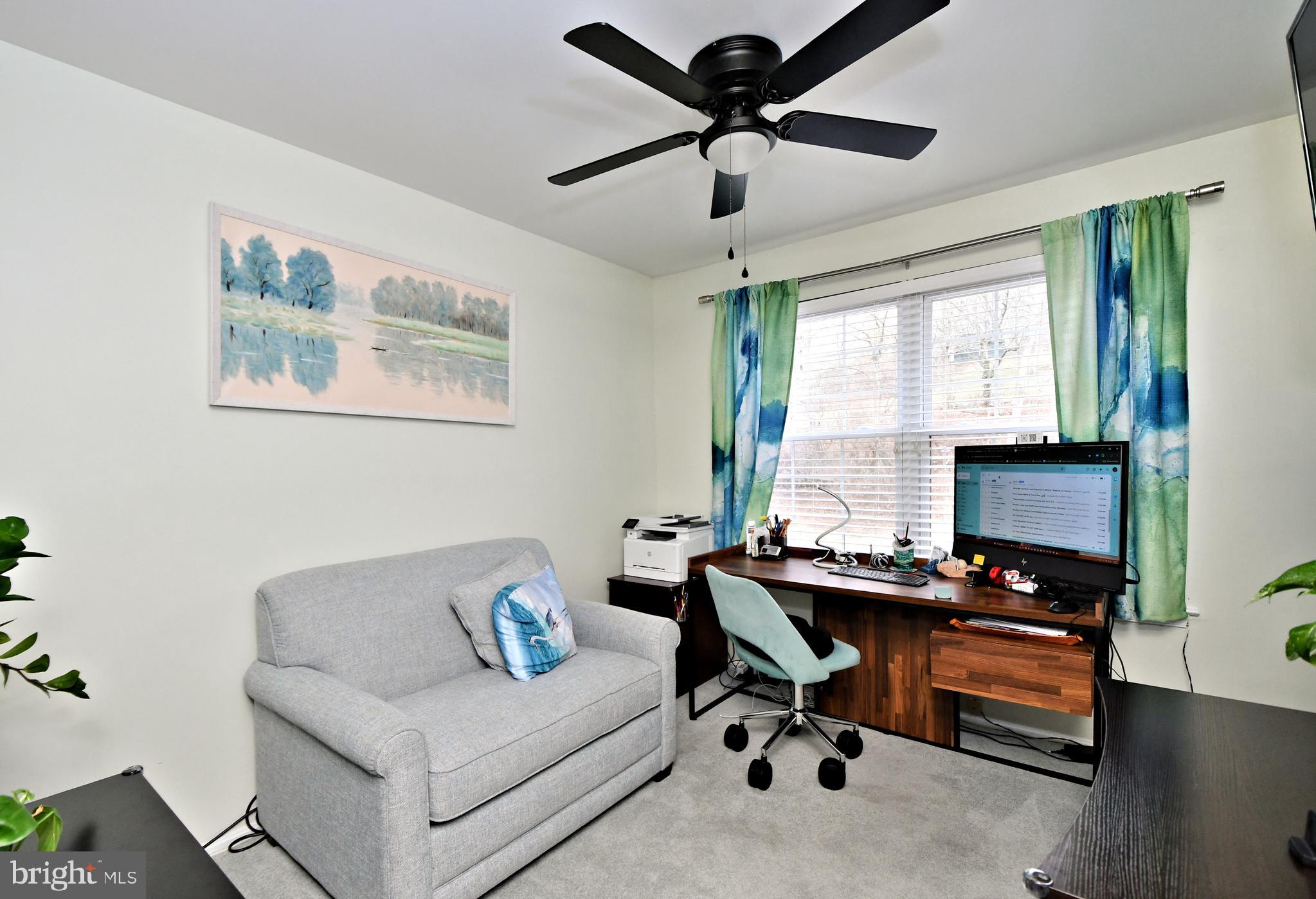 STOTESBURY TWHSE - Residential