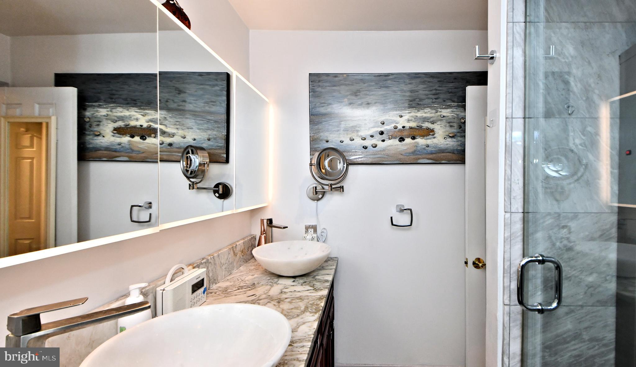 STOTESBURY TWHSE - Residential