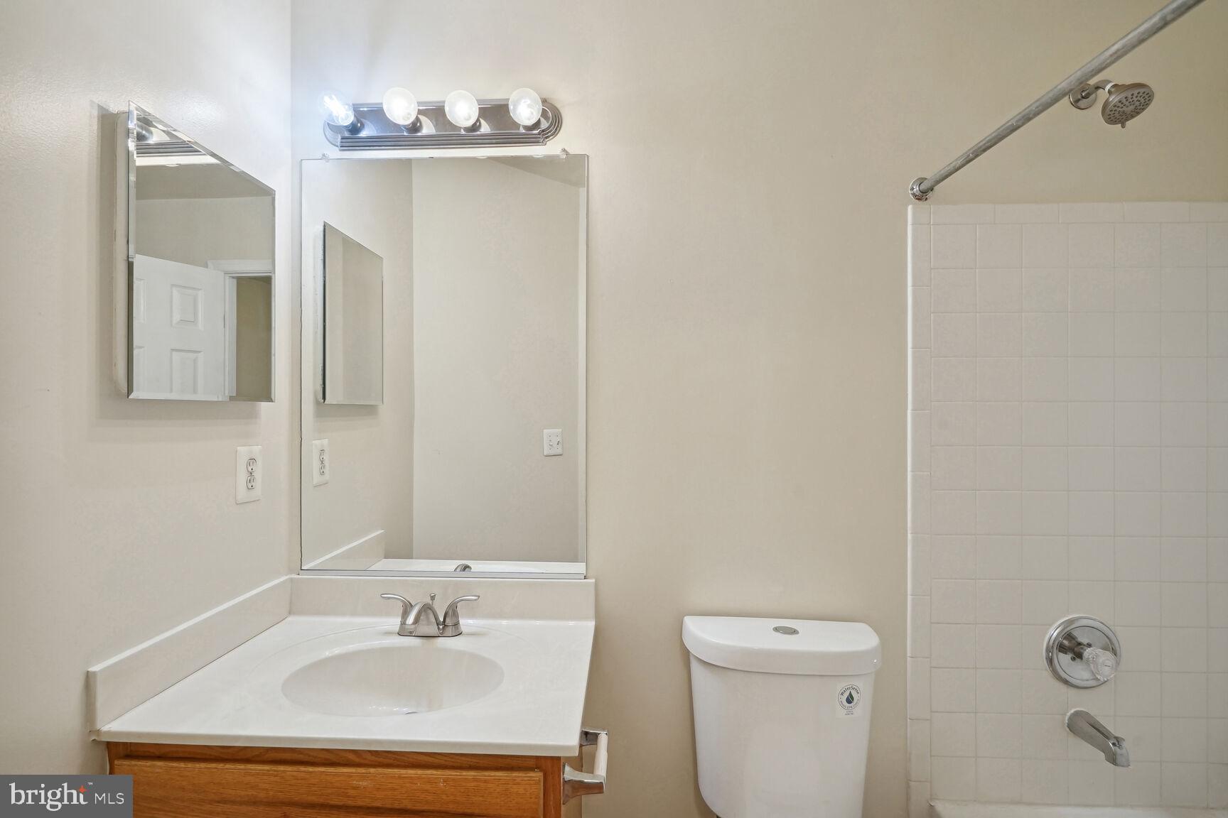 SOUTHLAKE AT MONTCLAIR - Residential Lease