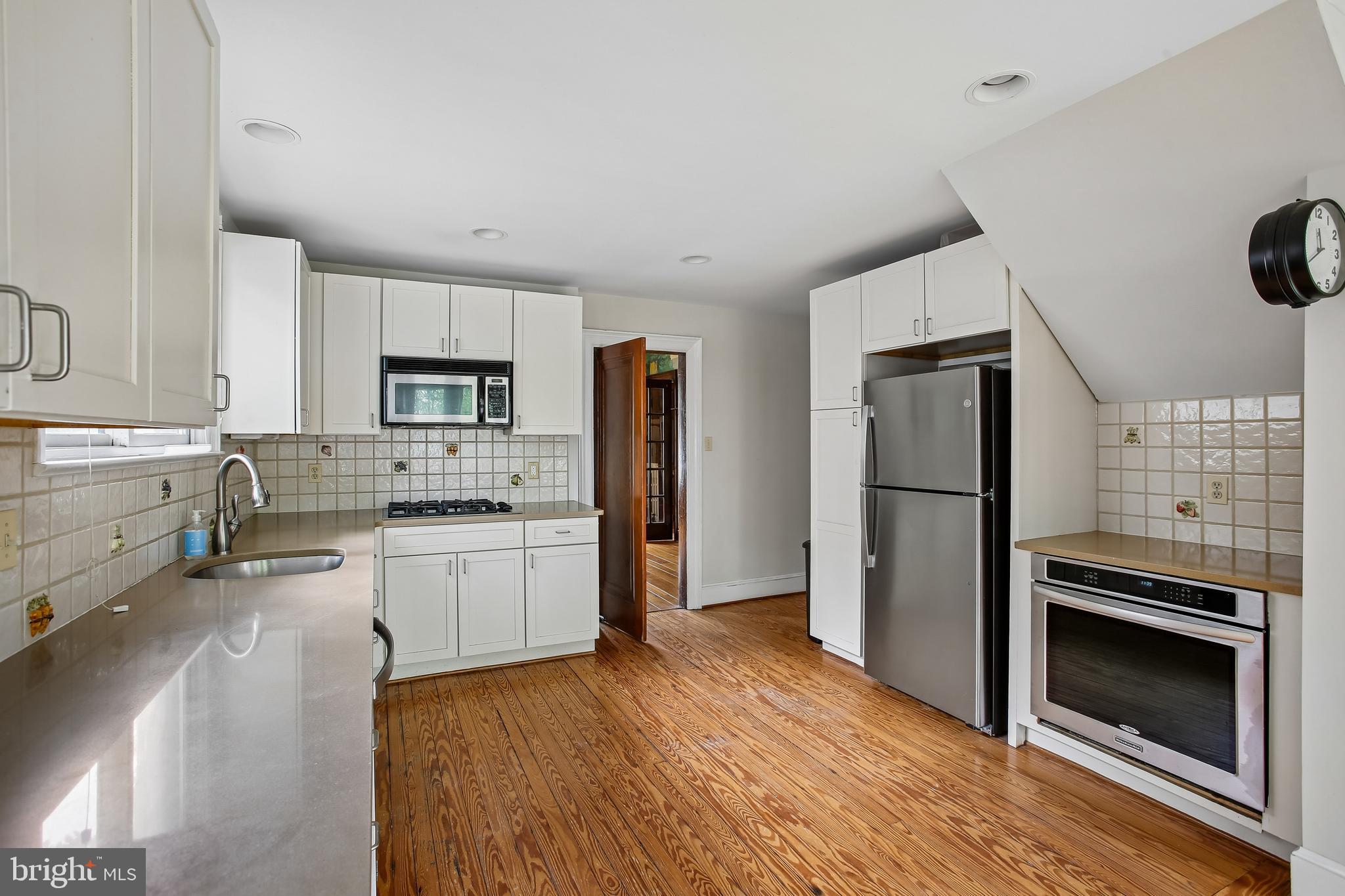 CHEVY CHASE GARDENS - Residential