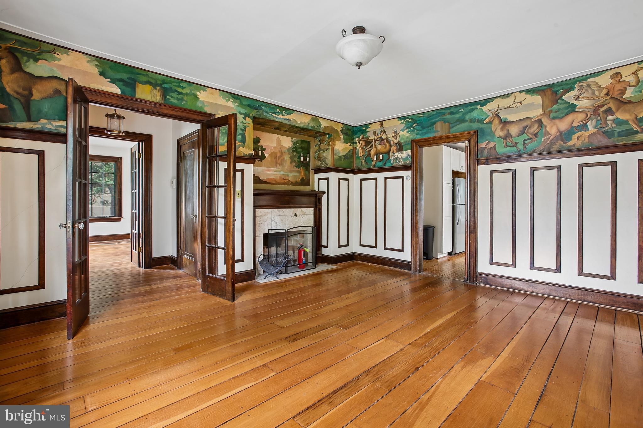 CHEVY CHASE GARDENS - Residential