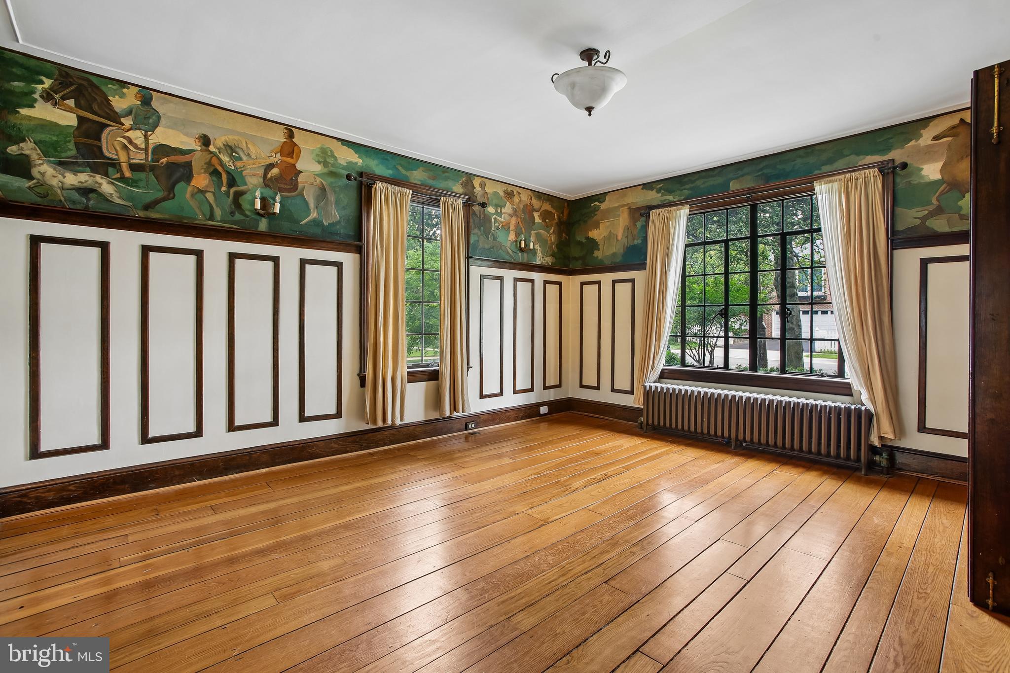 CHEVY CHASE GARDENS - Residential