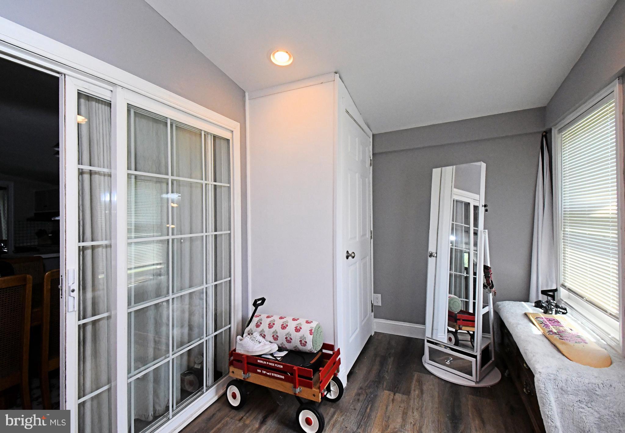 COLONIAL HERITAGE - Residential