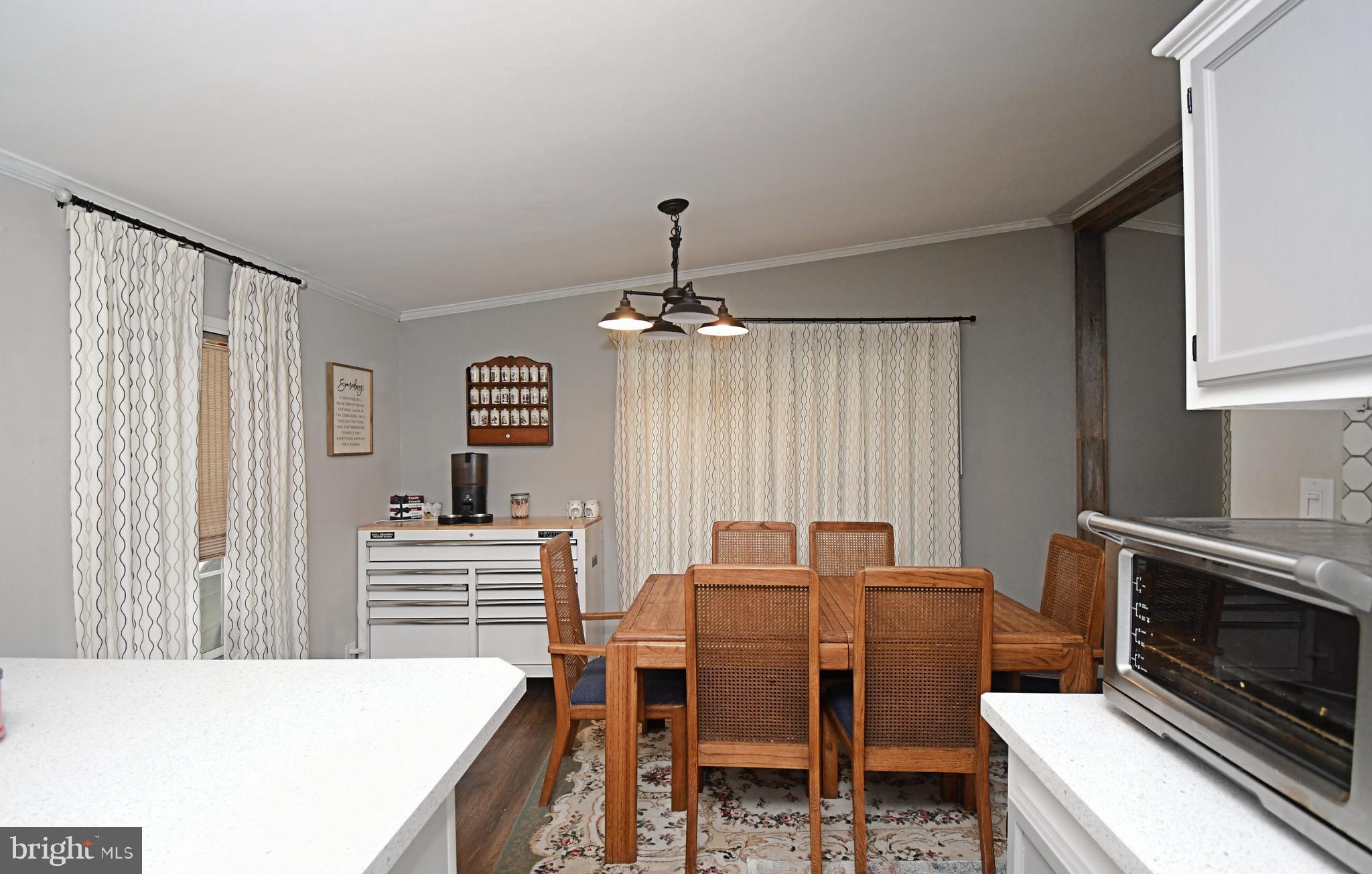 COLONIAL HERITAGE - Residential