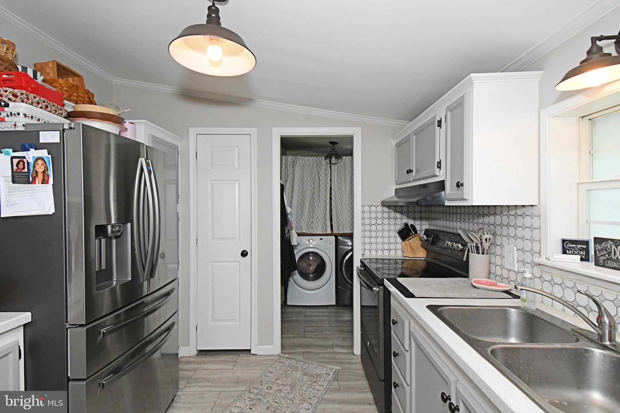 COLONIAL HERITAGE - Residential