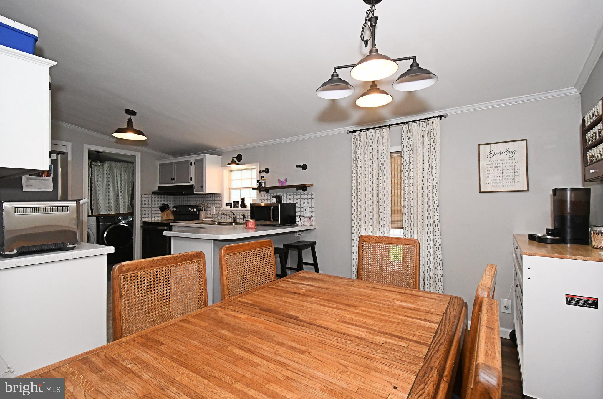 COLONIAL HERITAGE - Residential
