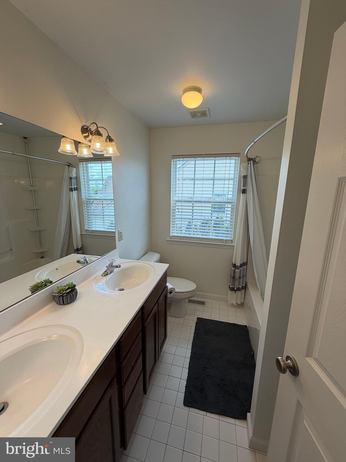 MACOBY RUN - Residential
