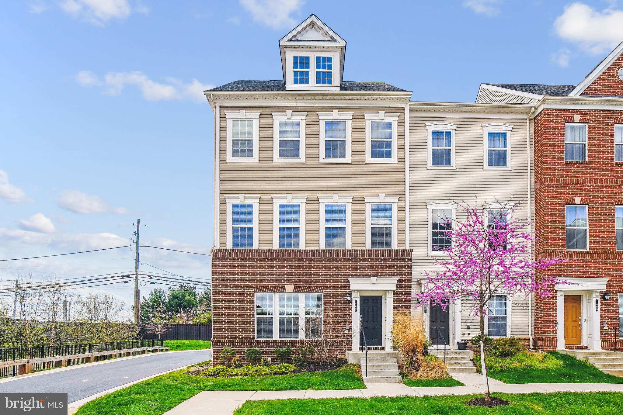 QUINCE ORCHARD - Residential
