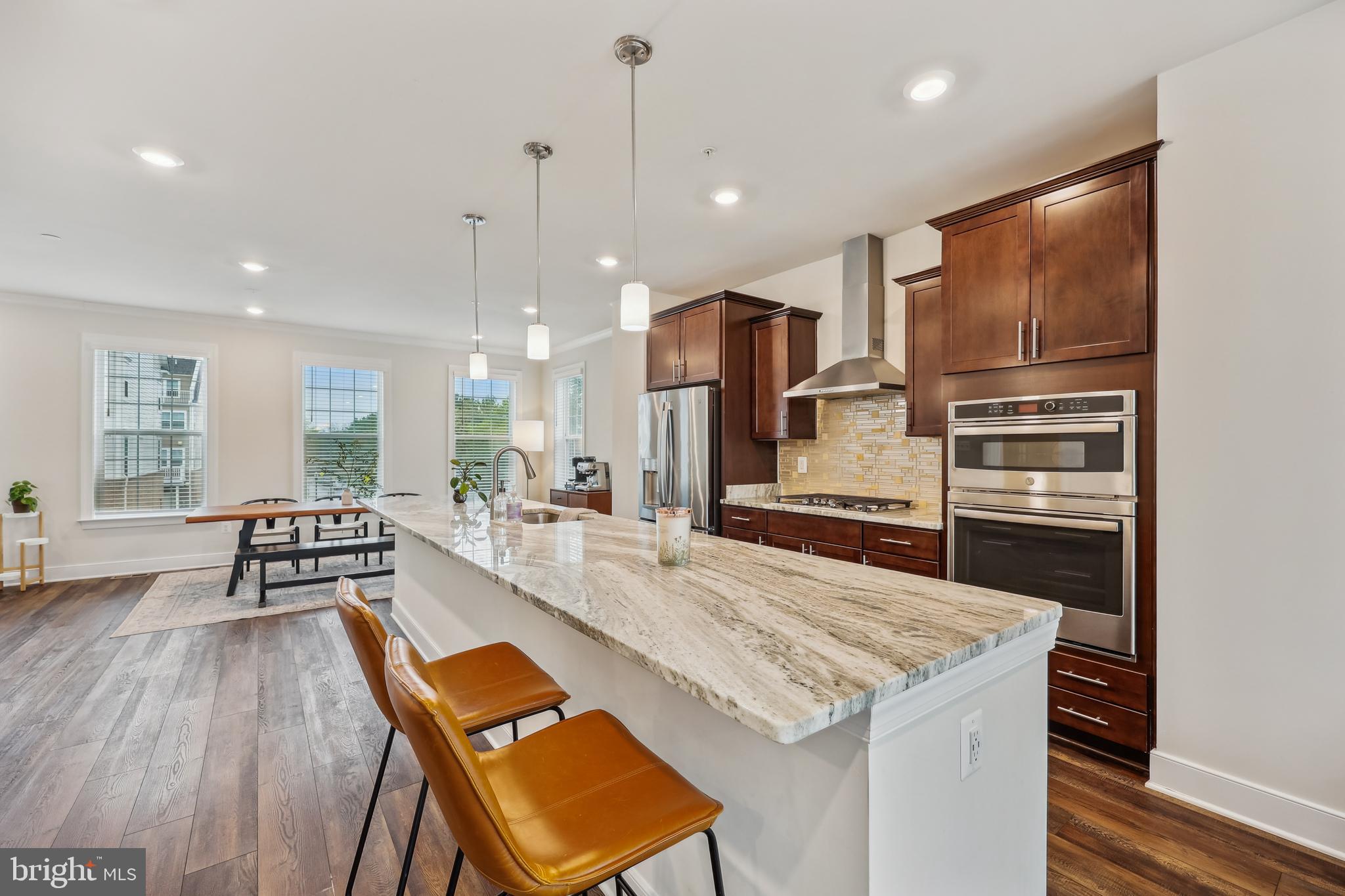 QUINCE ORCHARD - Residential