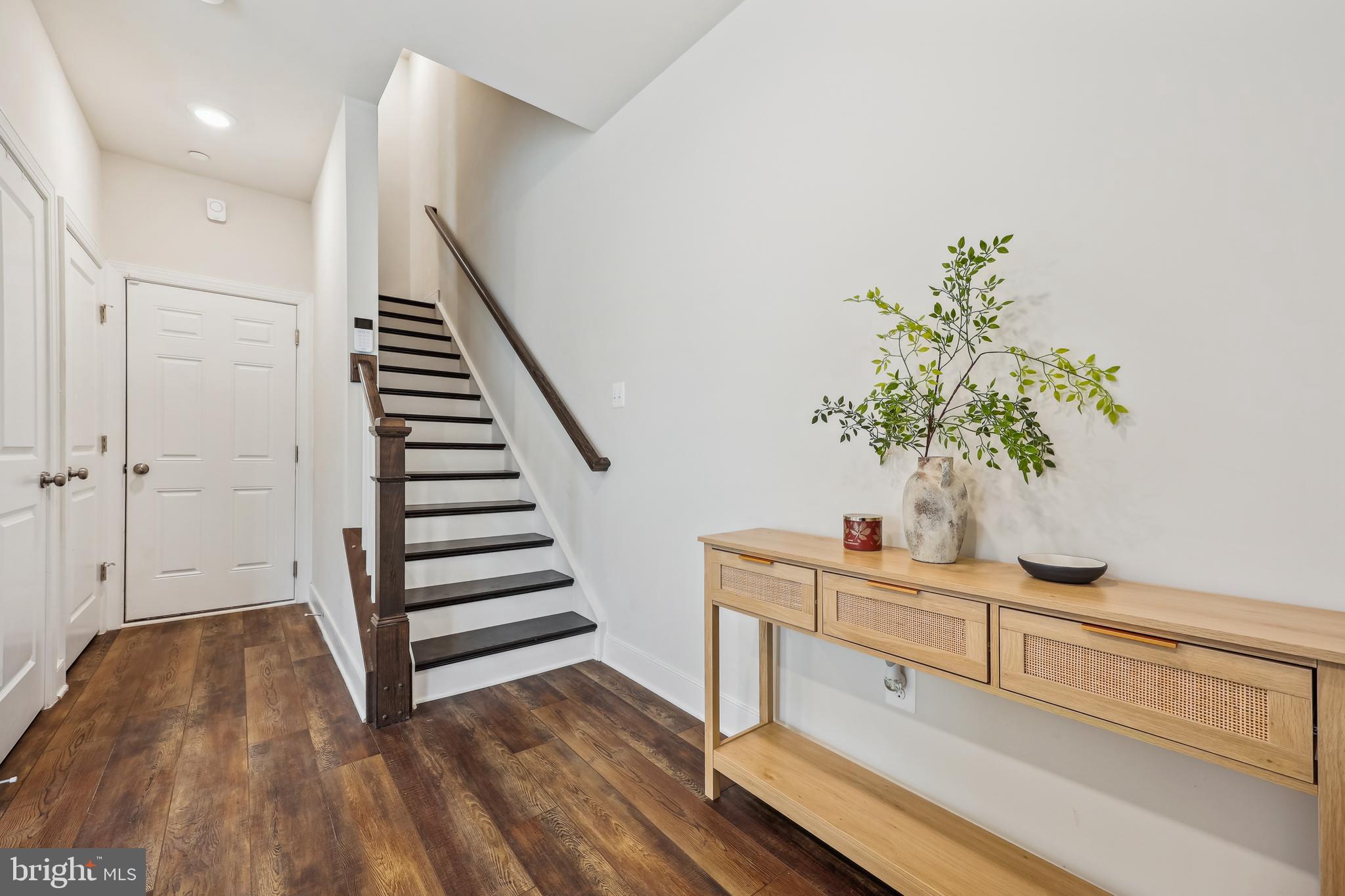 QUINCE ORCHARD - Residential