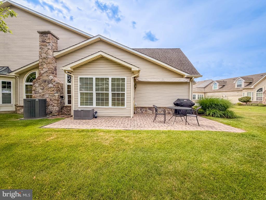 VILLAS AT SHADYBRO - Residential