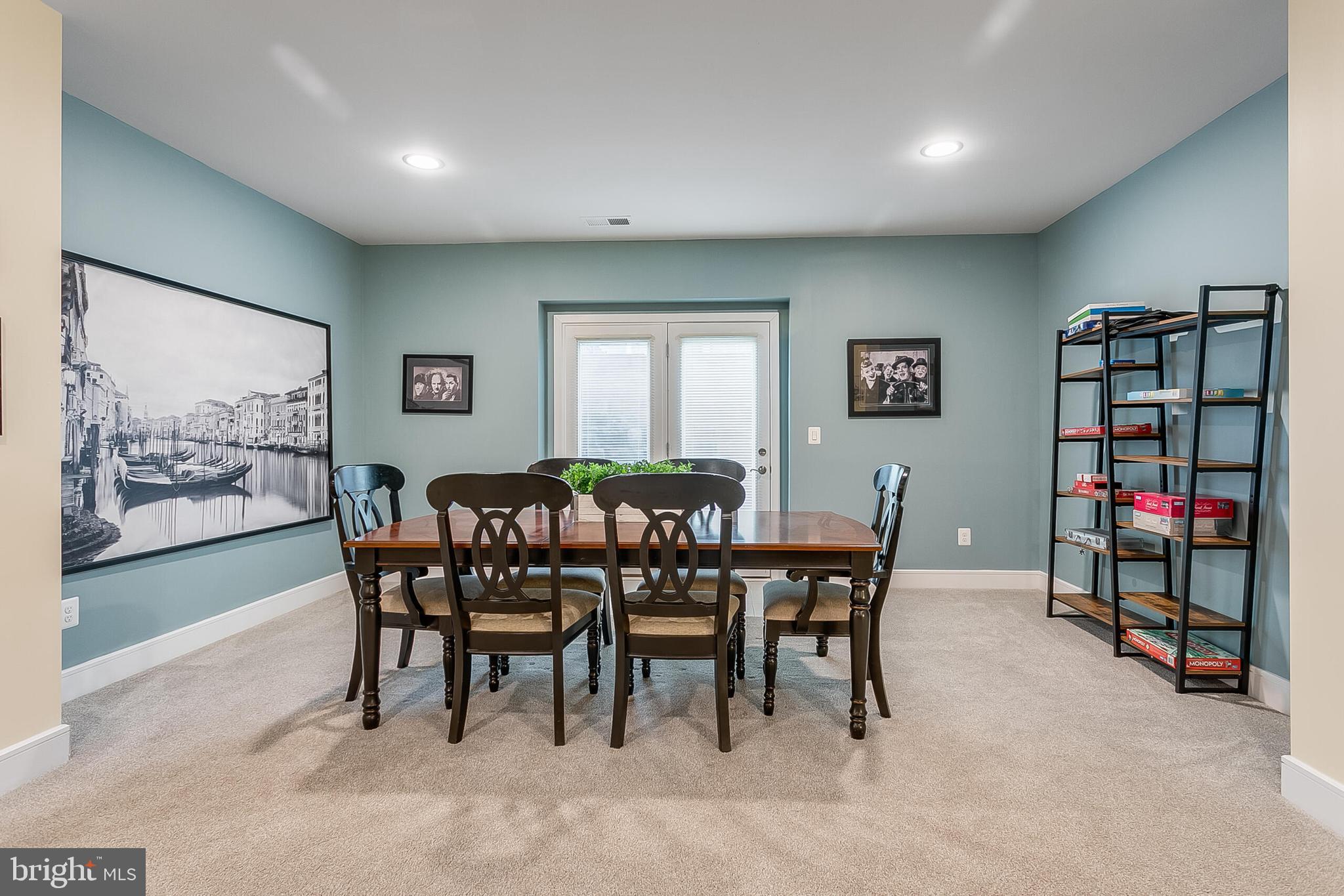 MEADOW BROOK FARM - Residential