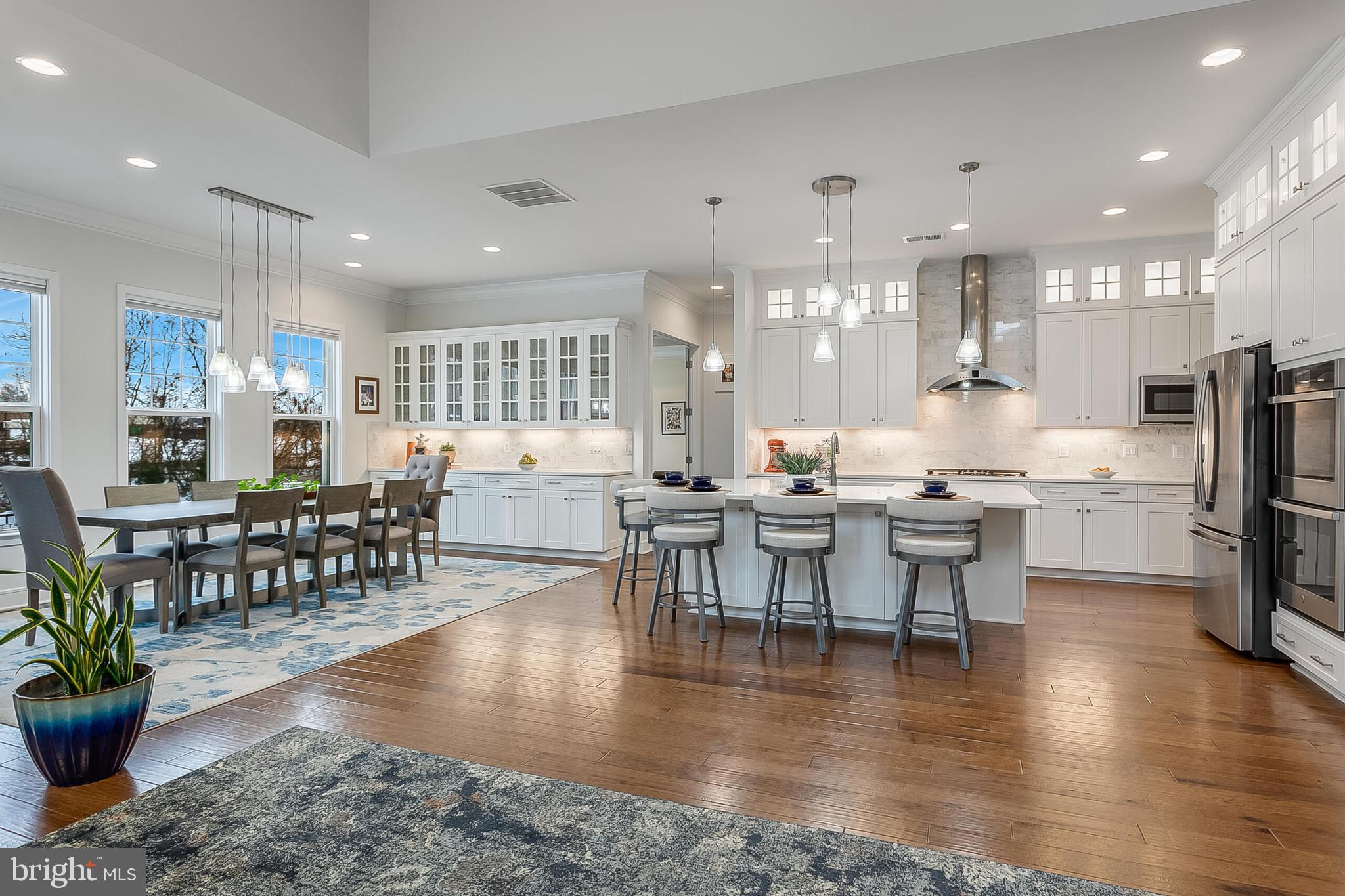MEADOW BROOK FARM - Residential