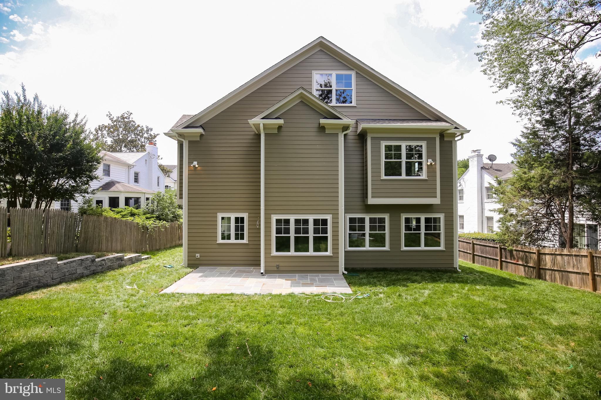 HILLMEAD - Residential