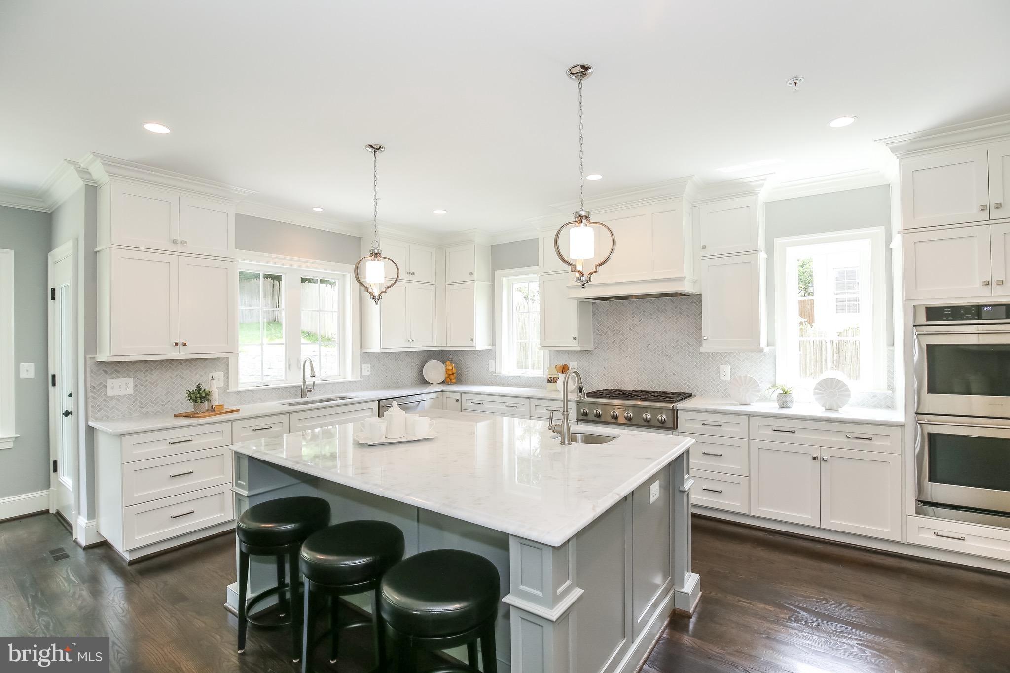 HILLMEAD - Residential