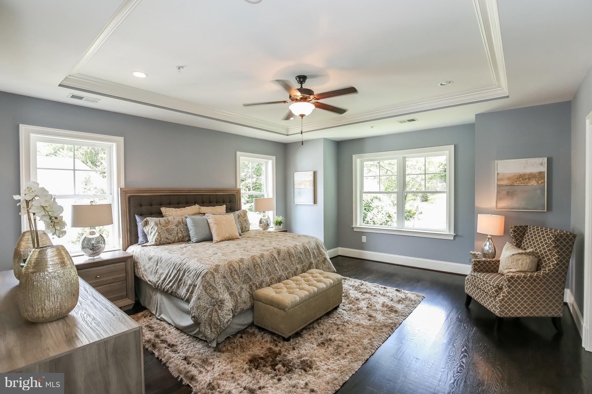 HILLMEAD - Residential