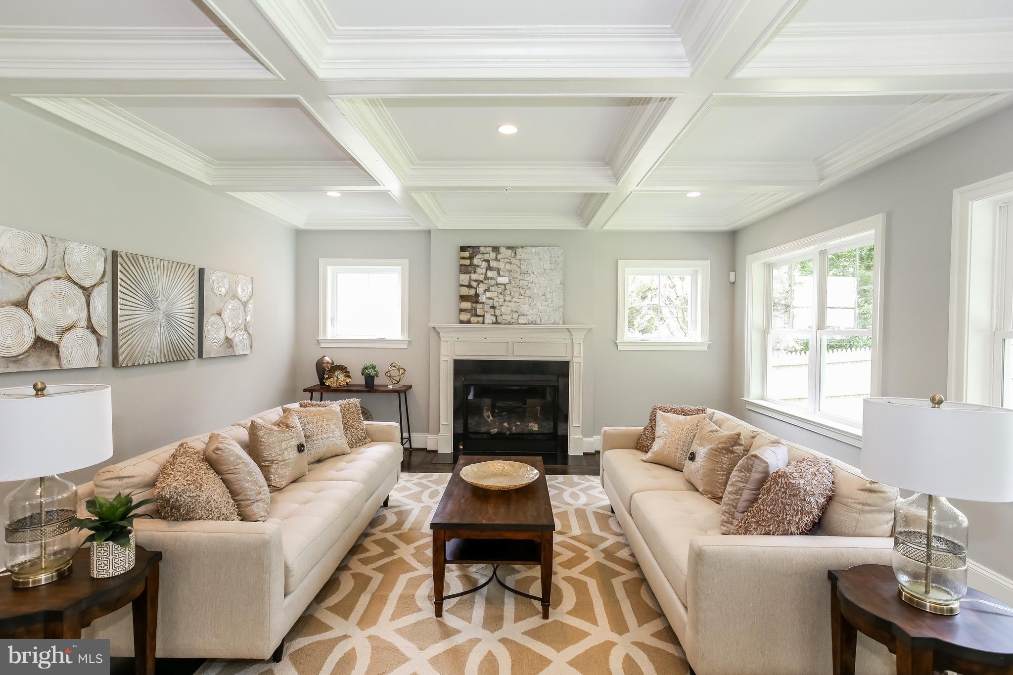 HILLMEAD - Residential