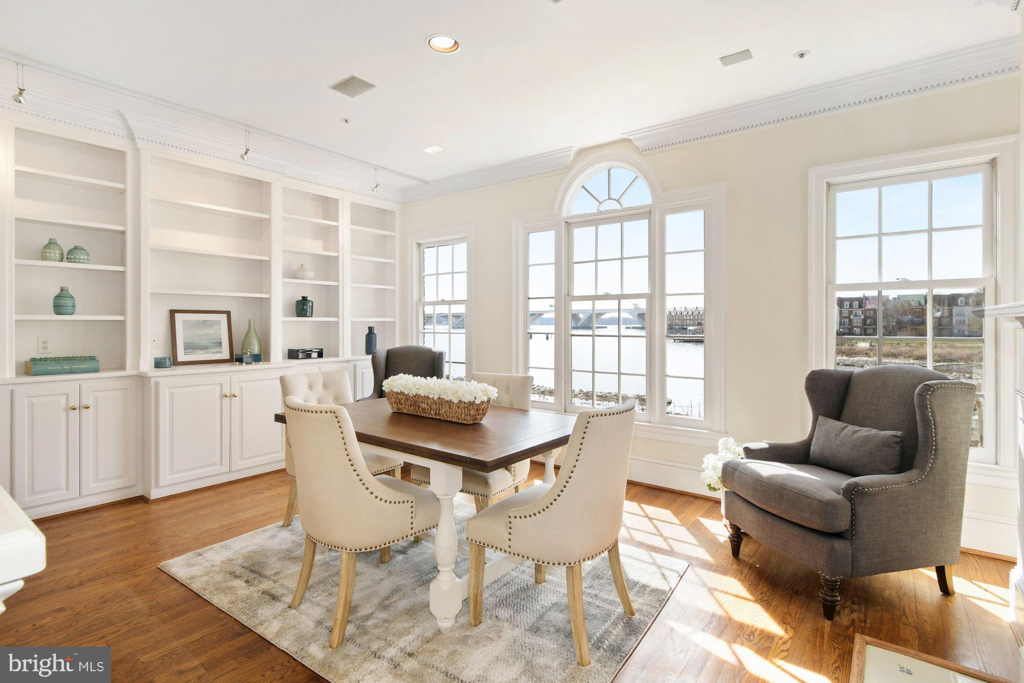 HARBORSIDE - Residential