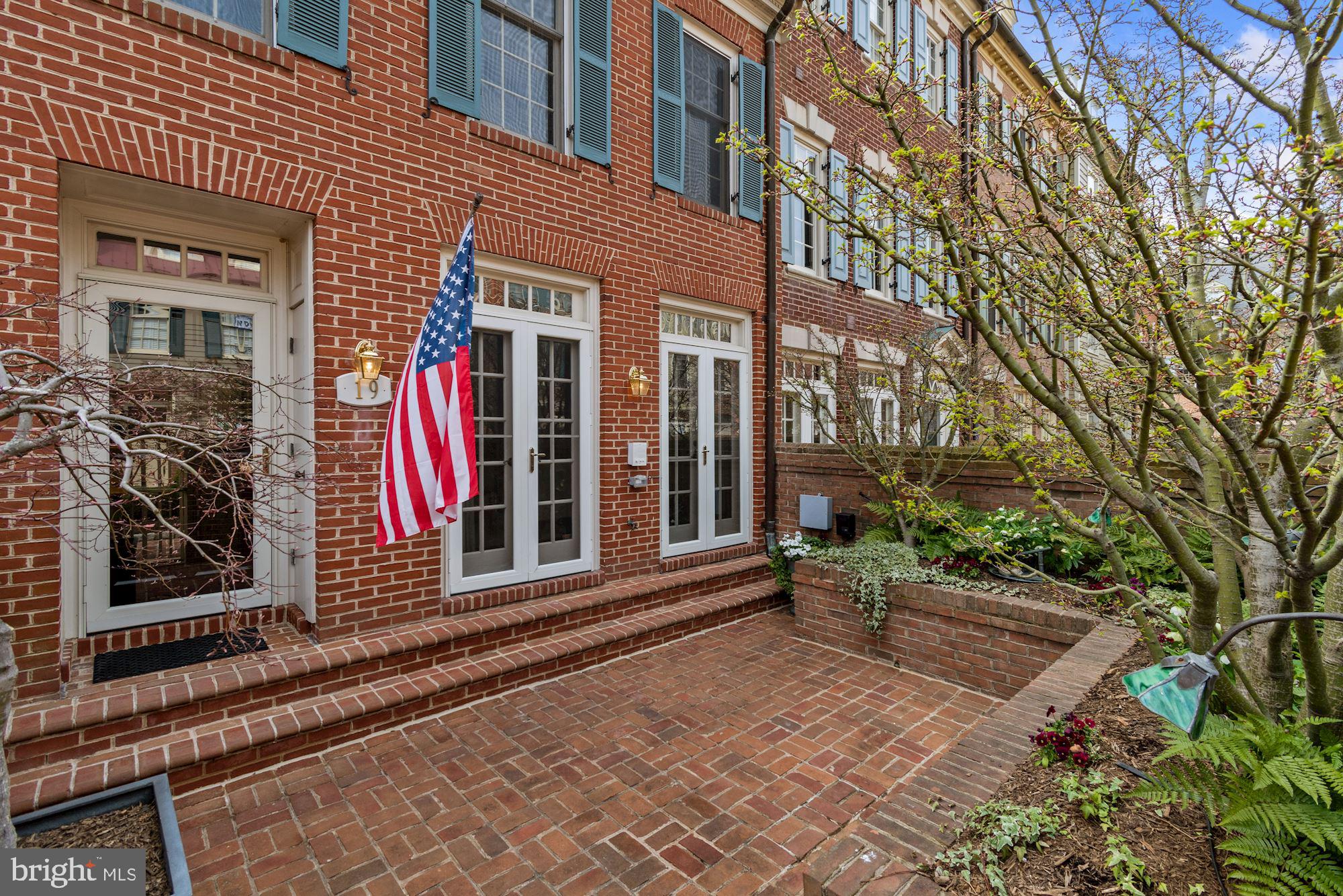 HARBORSIDE - Residential