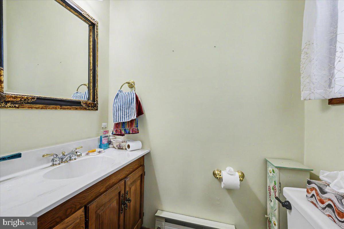 PENN SQ - Residential