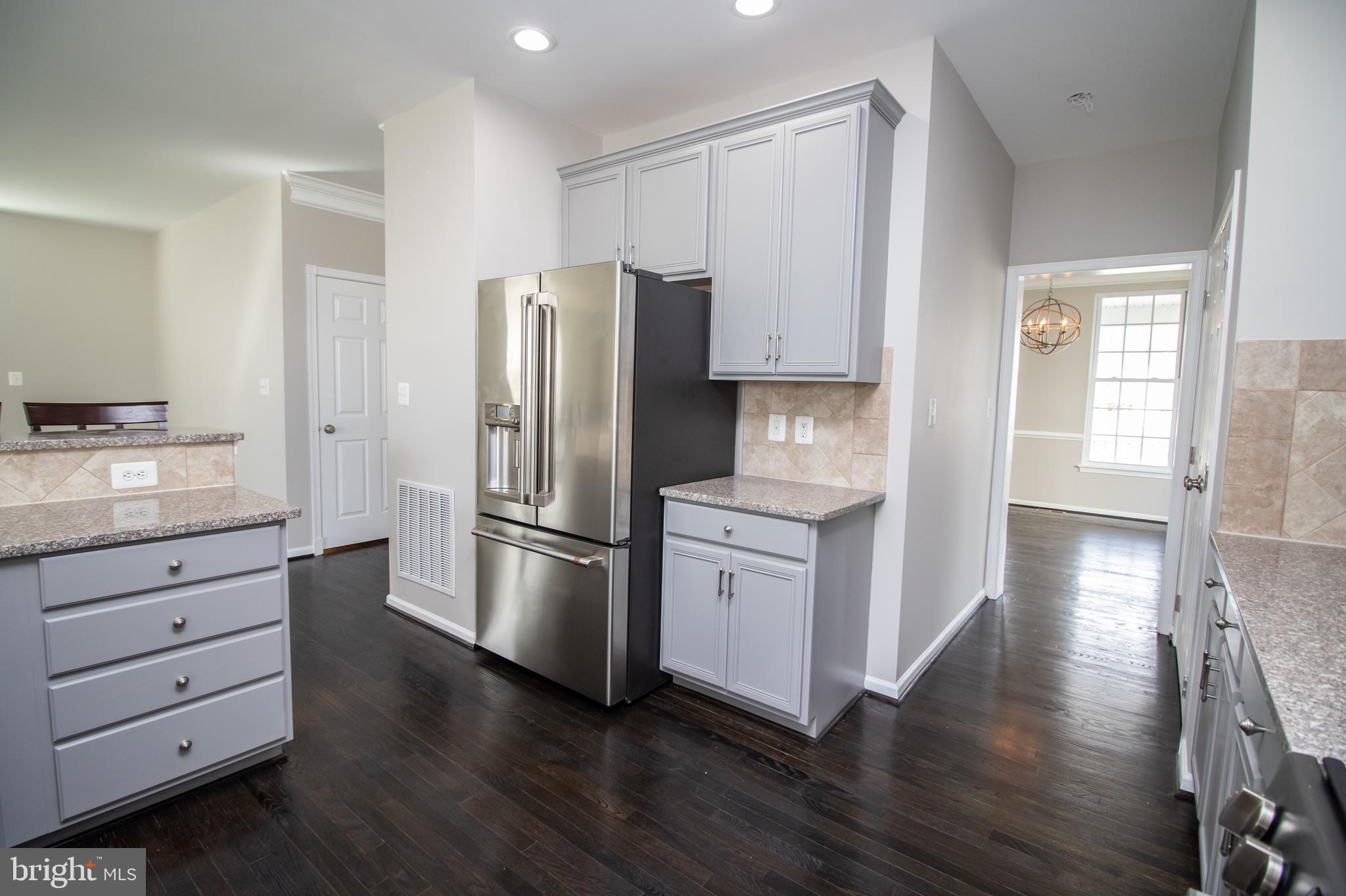 SOUTH RIDING - Residential