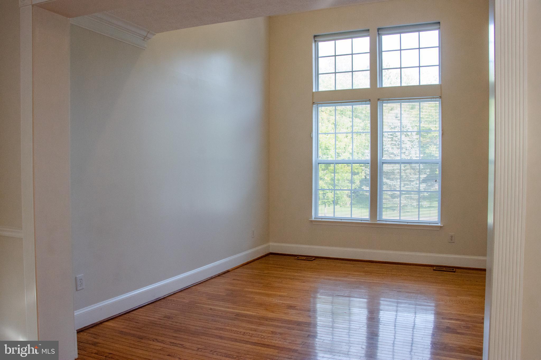 RIVERHILL - Residential Lease