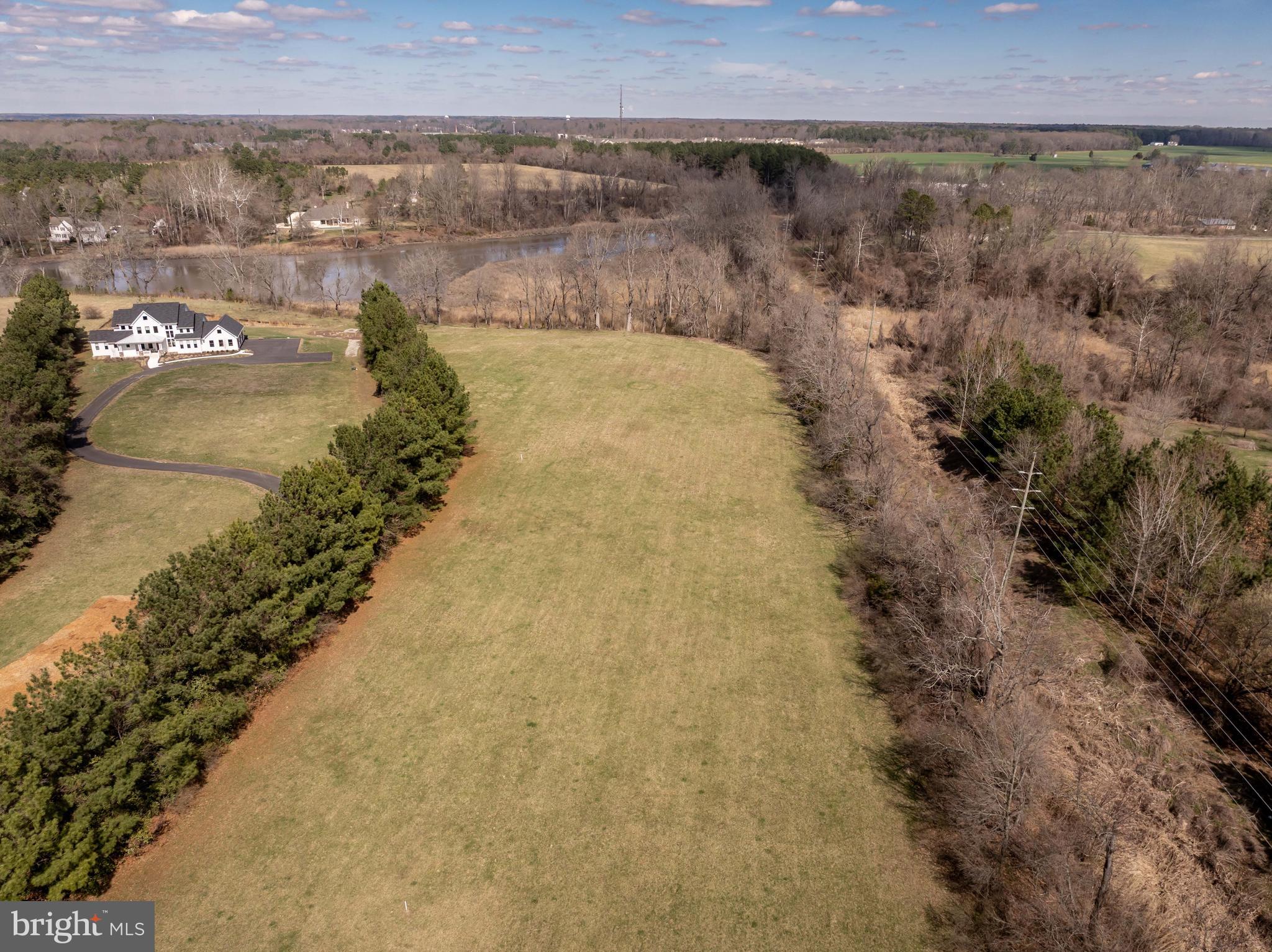 COOKE'S HOPE - Land