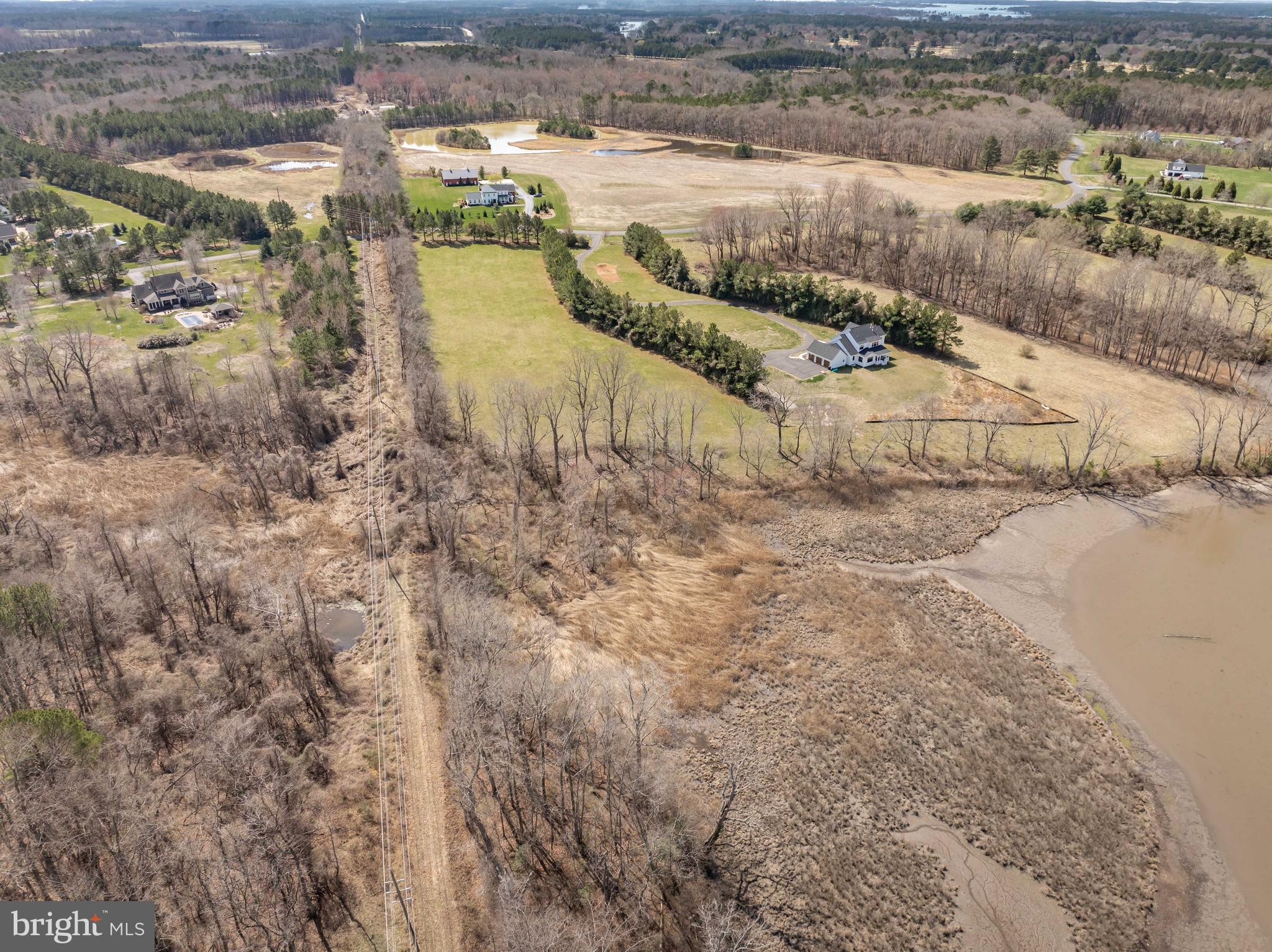 COOKE'S HOPE - Land