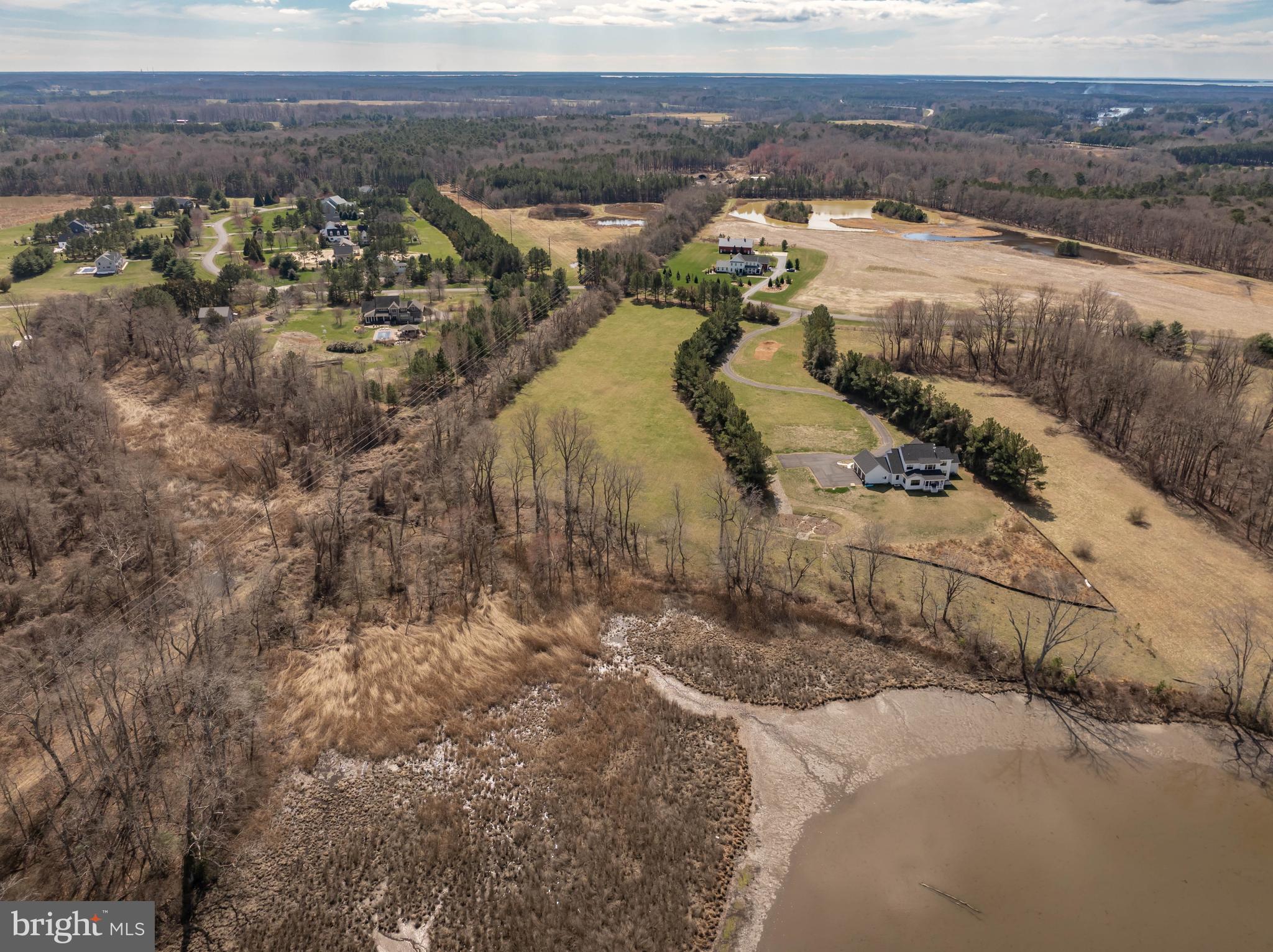 COOKE'S HOPE - Land