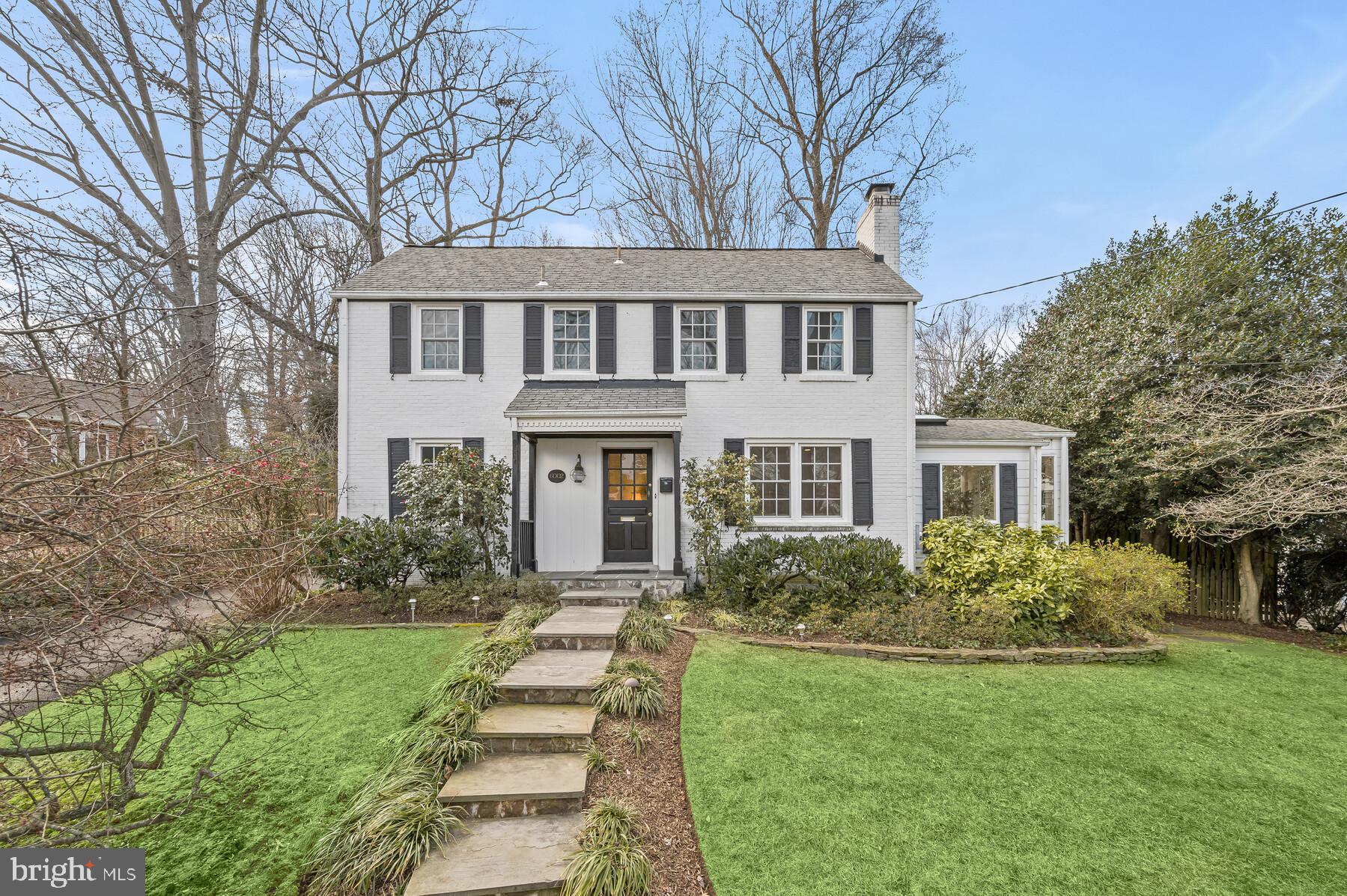 WOODACRES - Residential