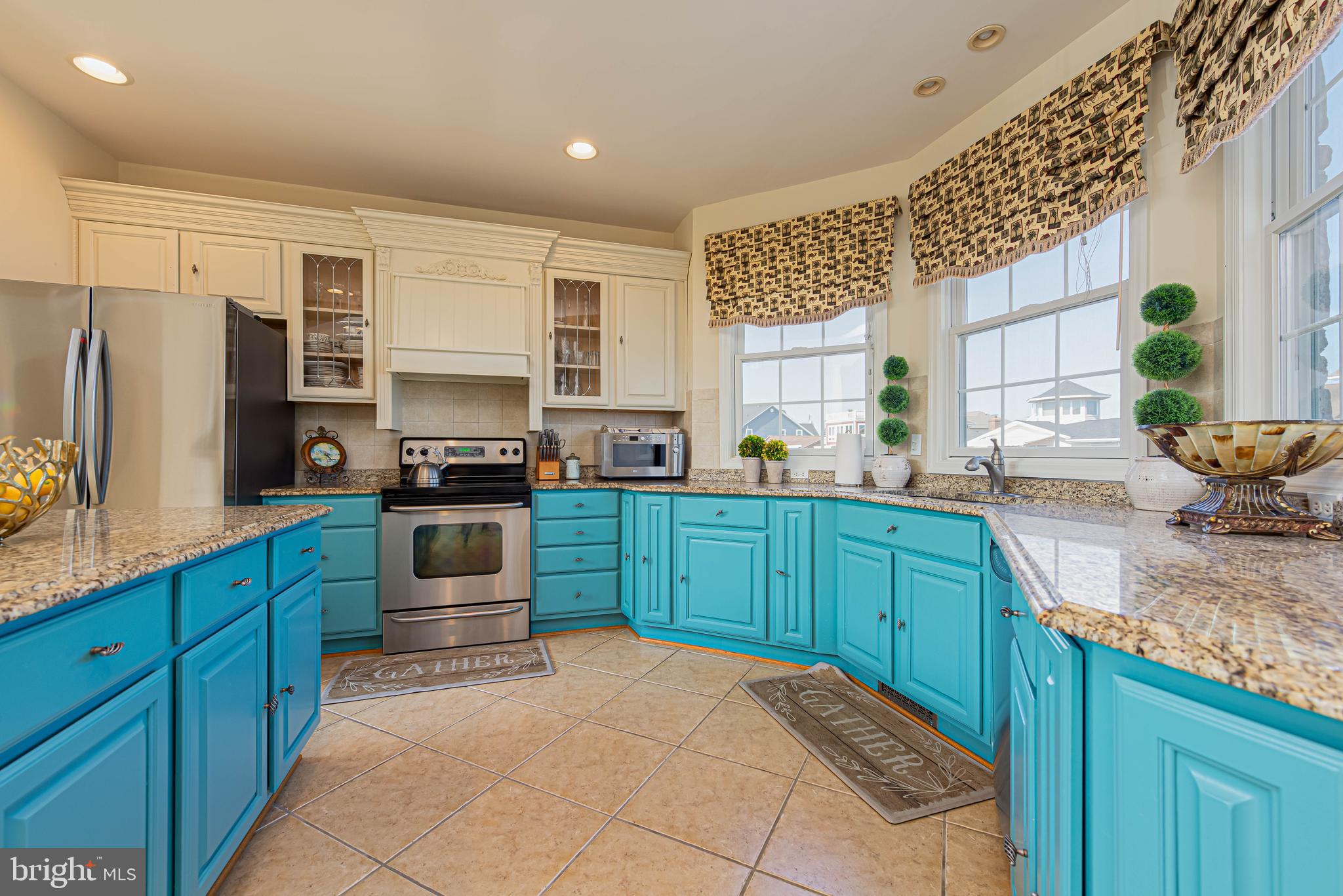 CAINE KEYS II EXT - Residential